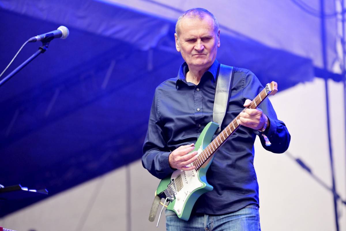 TrutnOFF nezastavil ani déšť. Sobota patřila Pražskému výběru, Michalovi Prokopovi i Visacímu zámku