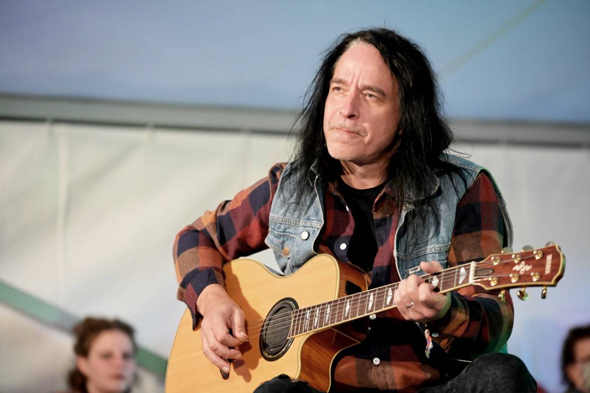 TrutnOFF nezastavil ani déšť. Sobota patřila Pražskému výběru, Michalovi Prokopovi i Visacímu zámku