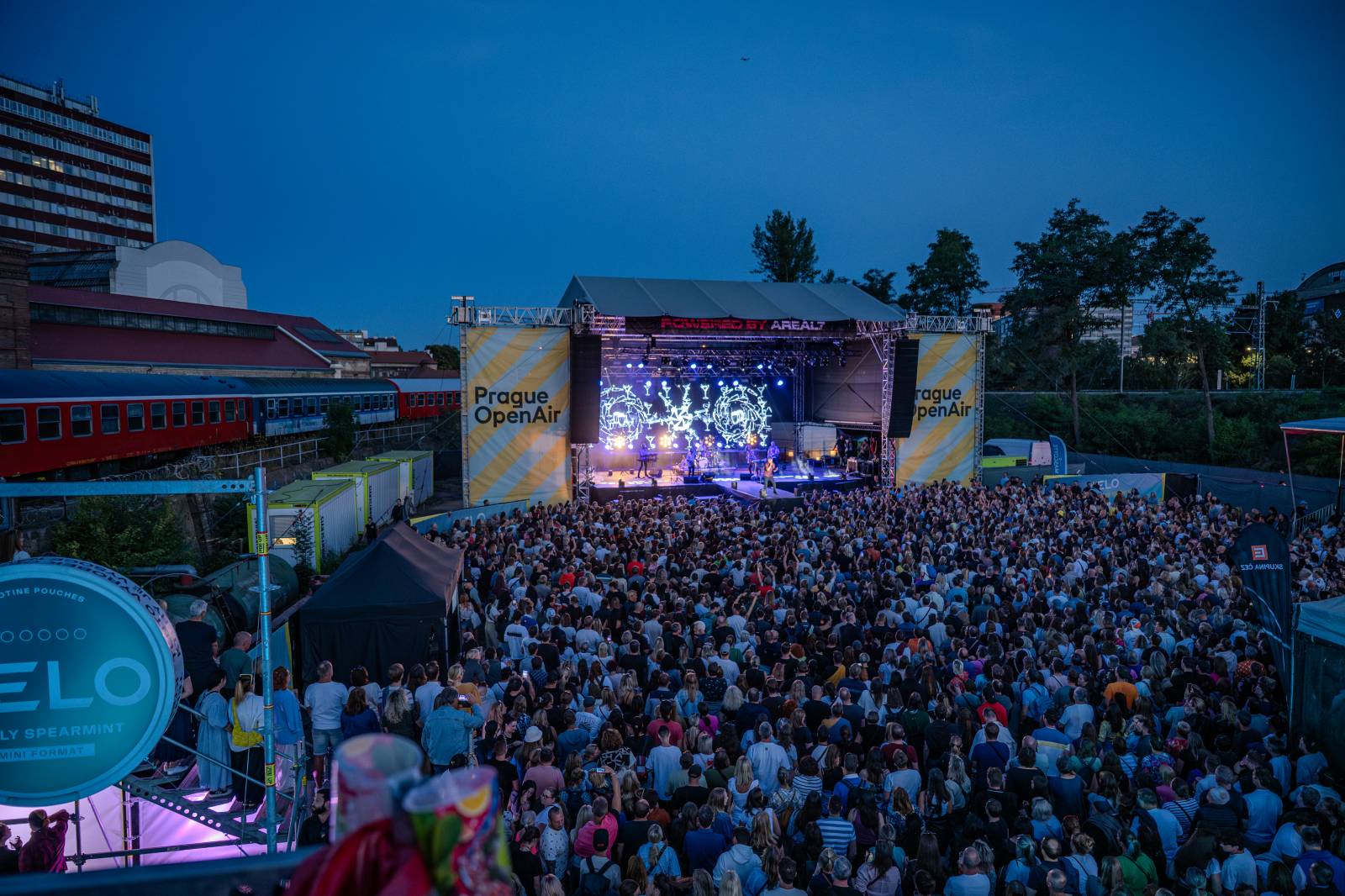 Mig 21 roztančili Holešovice, Areál 7 proměnili v jednu velkou párty