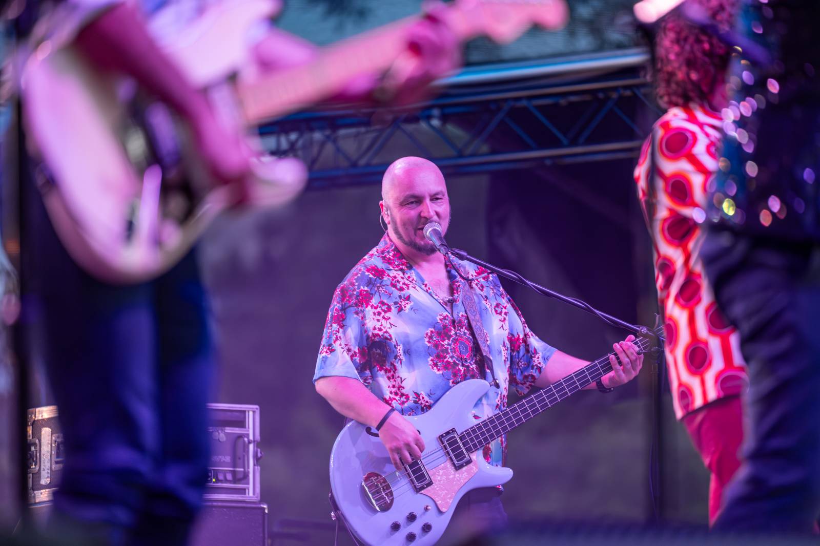 Mig 21 roztančili Holešovice, Areál 7 proměnili v jednu velkou párty