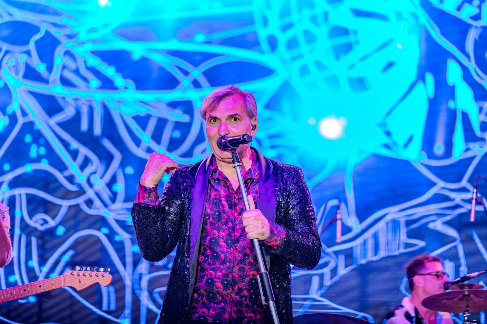 Mig 21 roztančili Holešovice, Areál 7 proměnili v jednu velkou párty