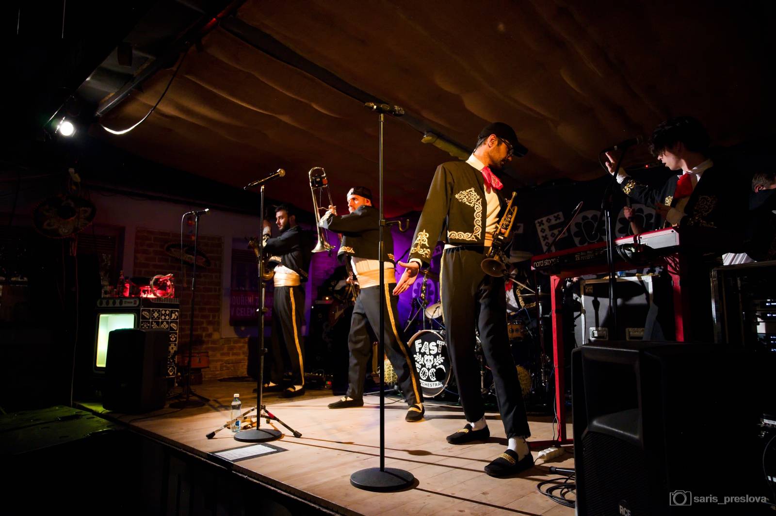 Fast Food Orchestra přivezli do Plzně závan Mexika