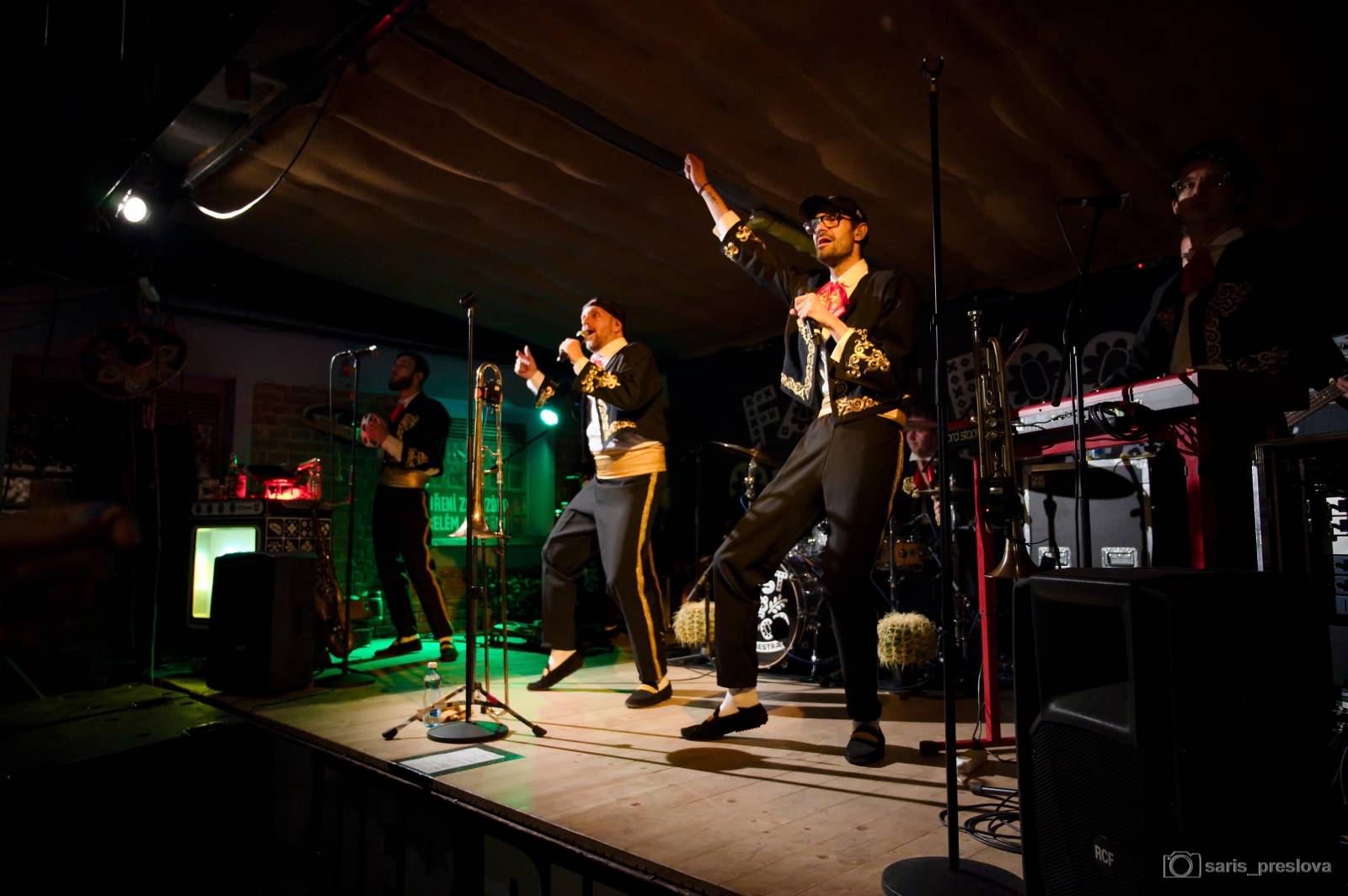 Fast Food Orchestra přivezli do Plzně závan Mexika