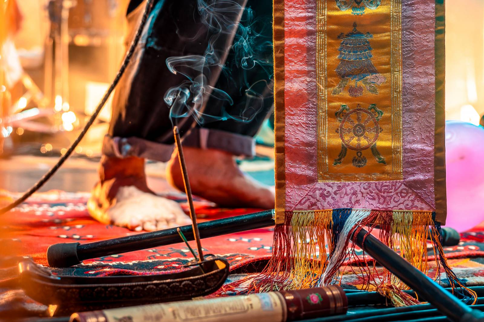 Tomáš Klus improvizoval, fotil se a rozesmíval. V Butky Parku si fanoušky omotal kolem prstu