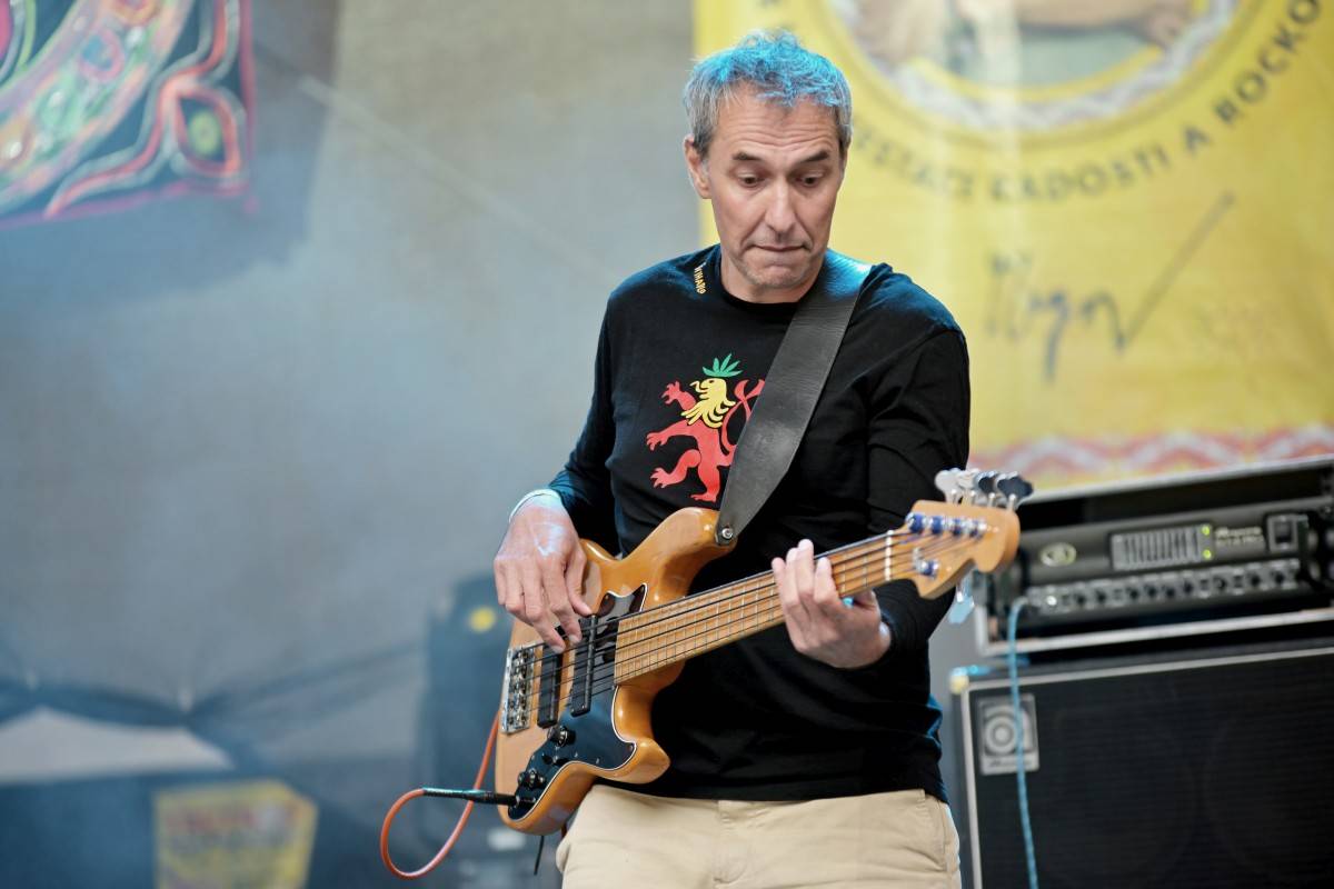 Závěr festivalu TrutnOFF obstarali punkeři Public Serpents, dorazili i Buty, Poletíme? a Ty Syčáci