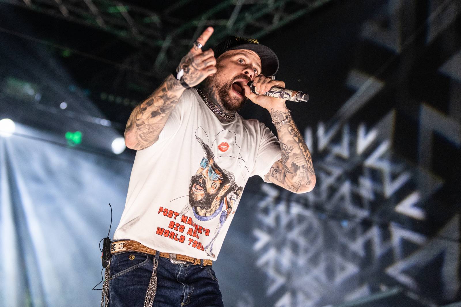 Hrady CZ na Bezdězu: Dojemné proslovy Marpa, punková rozcvička Visacího zámku i velkolepá show Dymytry