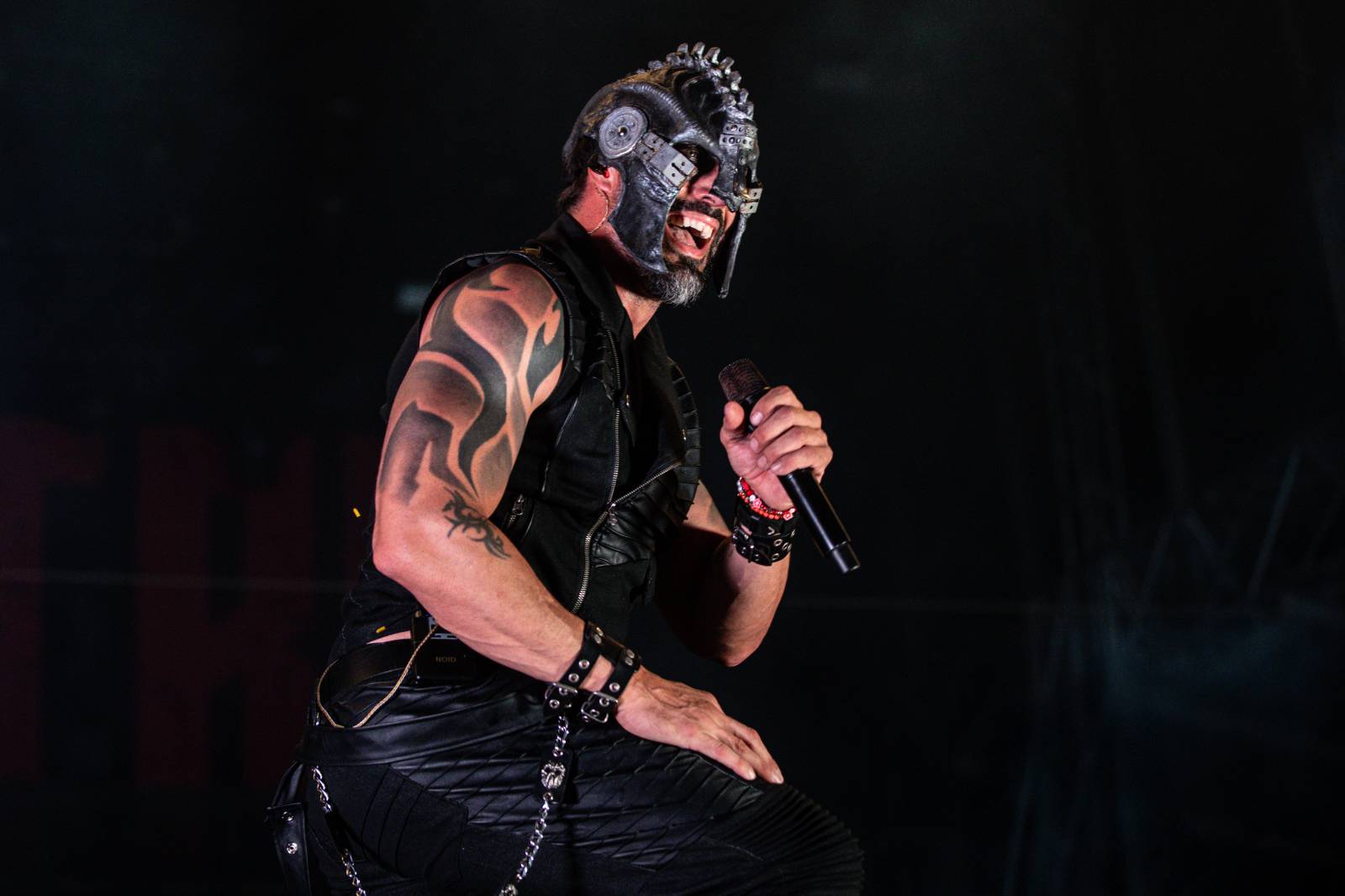 Hrady CZ na Bezdězu: Dojemné proslovy Marpa, punková rozcvička Visacího zámku i velkolepá show Dymytry