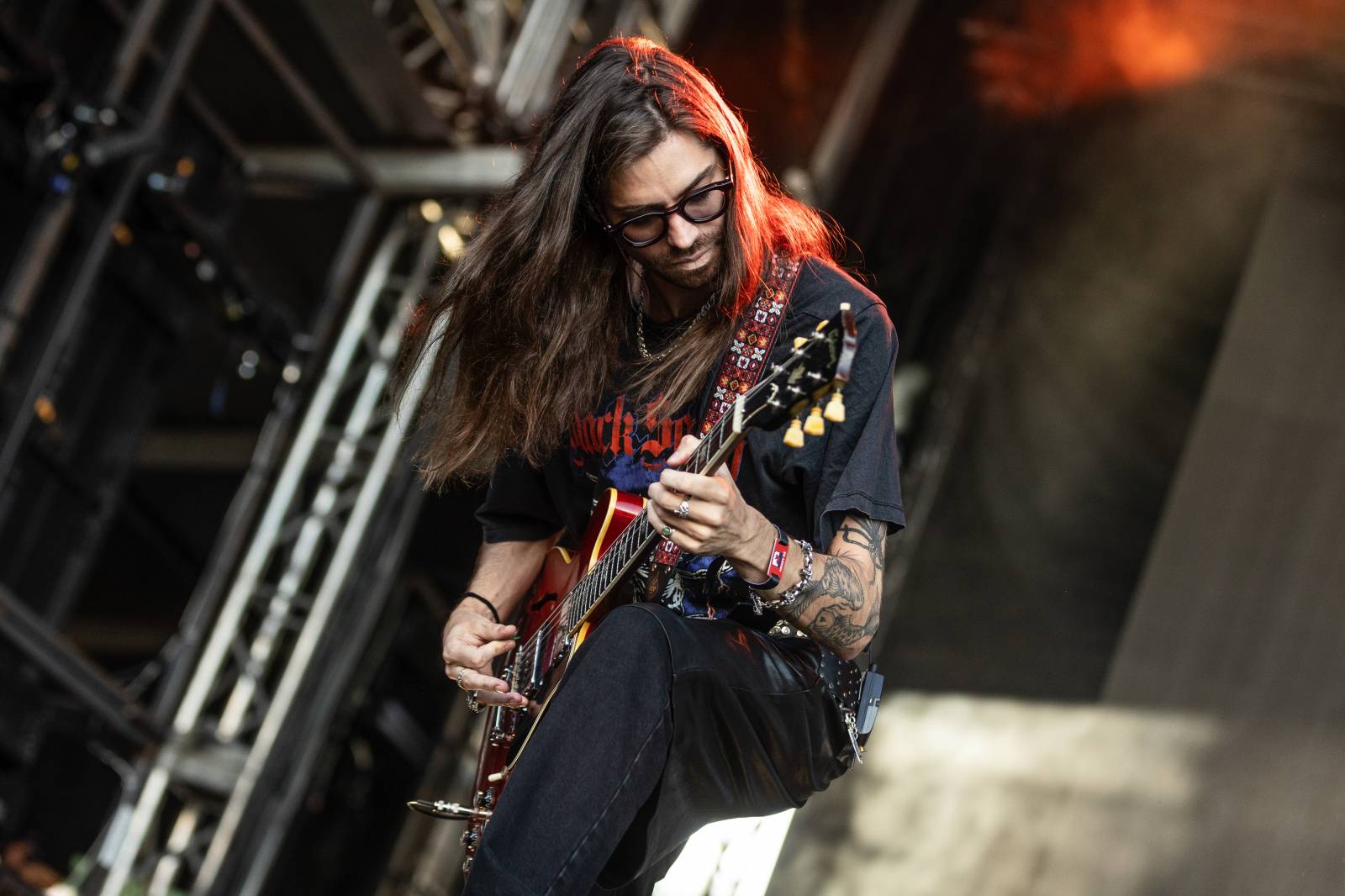 Hrady CZ na Bezdězu: Dojemné proslovy Marpa, punková rozcvička Visacího zámku i velkolepá show Dymytry