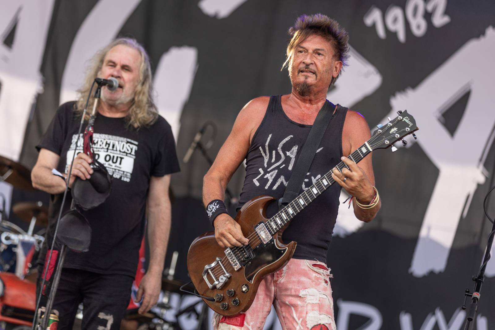 Hrady CZ na Bezdězu: Dojemné proslovy Marpa, punková rozcvička Visacího zámku i velkolepá show Dymytry