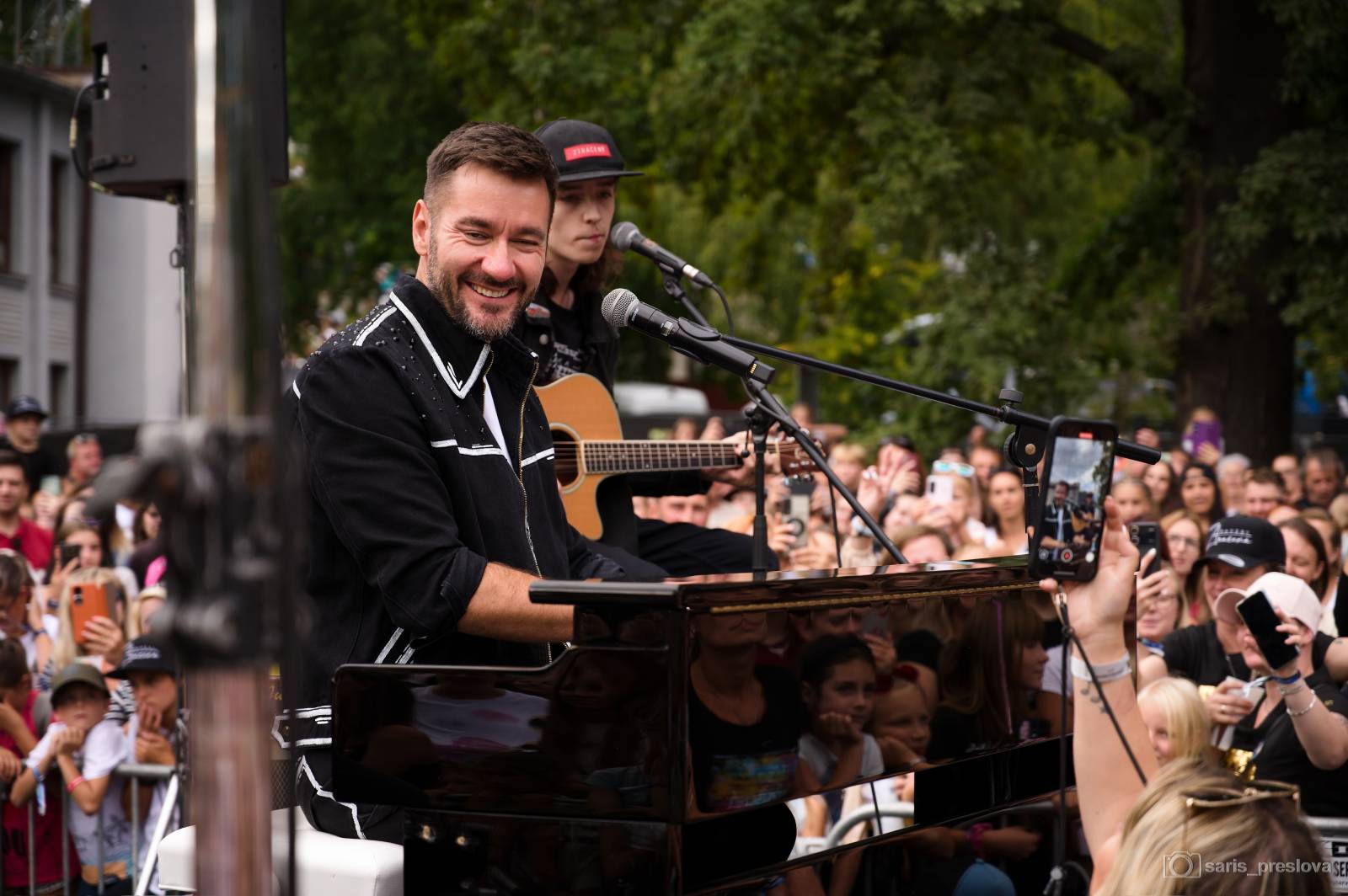 Marek Ztracený zakončil v Plzni své letní turné, s Pepou Bolanem si střihl hit Mandrage