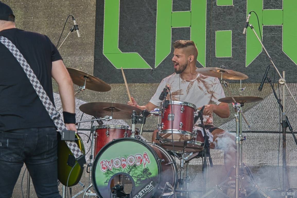 Rockové léto na Mži slavilo deset let. Festivalu blahopřáli Cocotte Minute, Komunál, De Bill Heads i Septic People