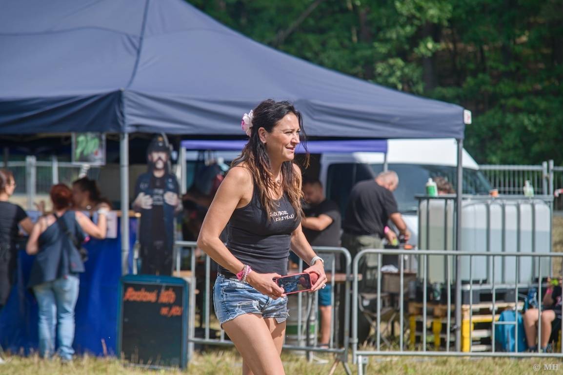 Rockové léto na Mži slavilo deset let. Festivalu blahopřáli Cocotte Minute, Komunál, De Bill Heads i Septic People