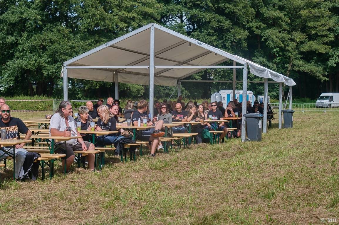 Rockové léto na Mži slavilo deset let. Festivalu blahopřáli Cocotte Minute, Komunál, De Bill Heads i Septic People