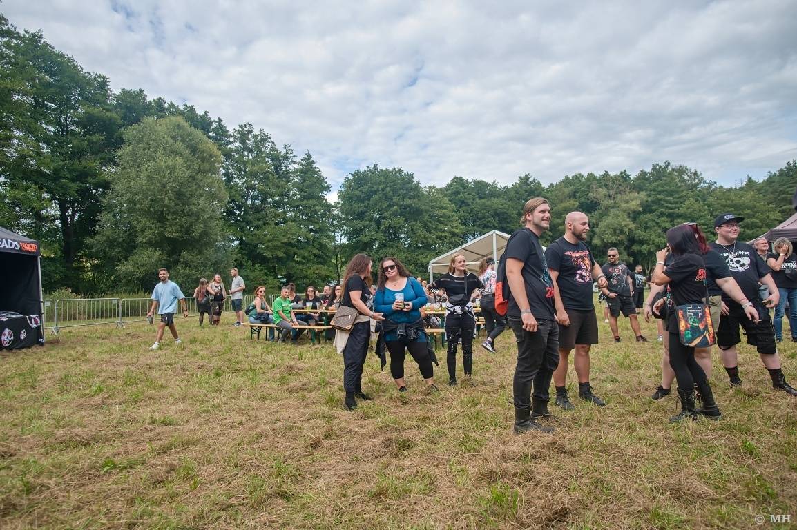 Rockové léto na Mži slavilo deset let. Festivalu blahopřáli Cocotte Minute, Komunál, De Bill Heads i Septic People