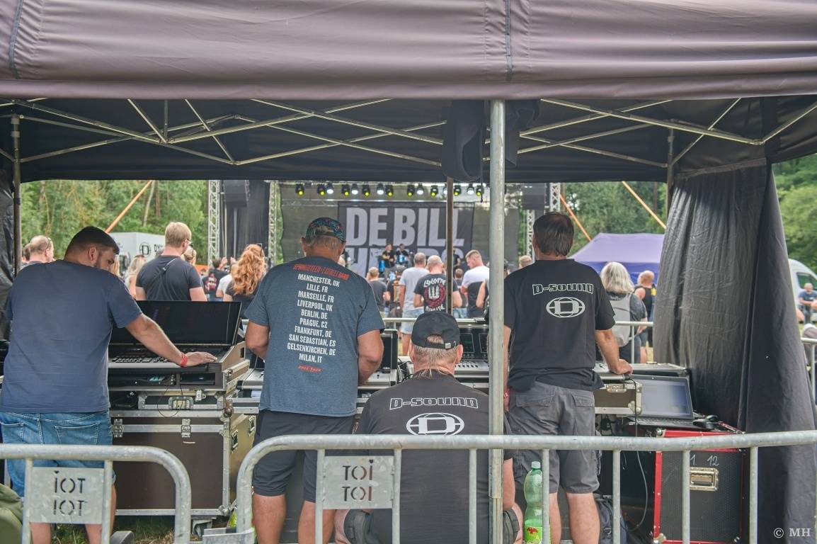 Rockové léto na Mži slavilo deset let. Festivalu blahopřáli Cocotte Minute, Komunál, De Bill Heads i Septic People