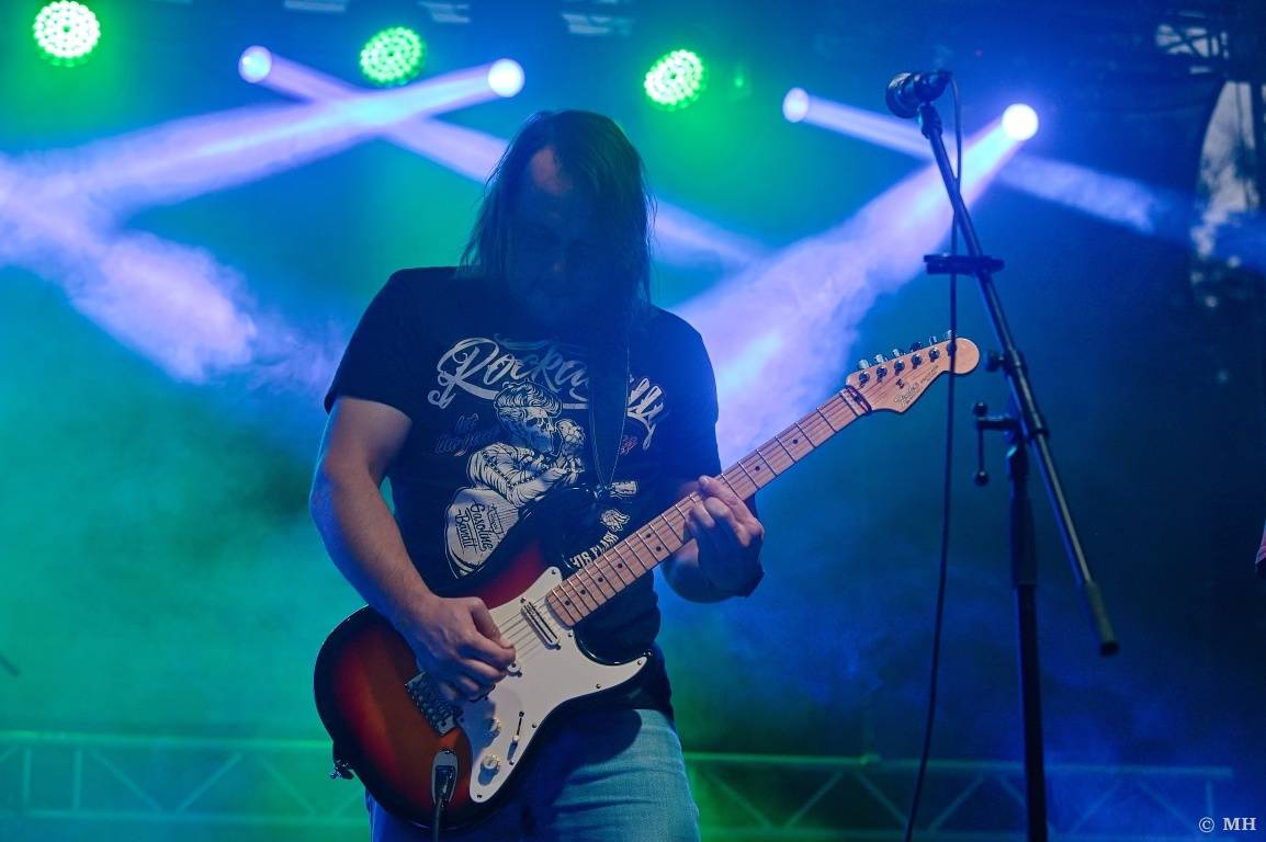 Rockové léto na Mži slavilo deset let. Festivalu blahopřáli Cocotte Minute, Komunál, De Bill Heads i Septic People