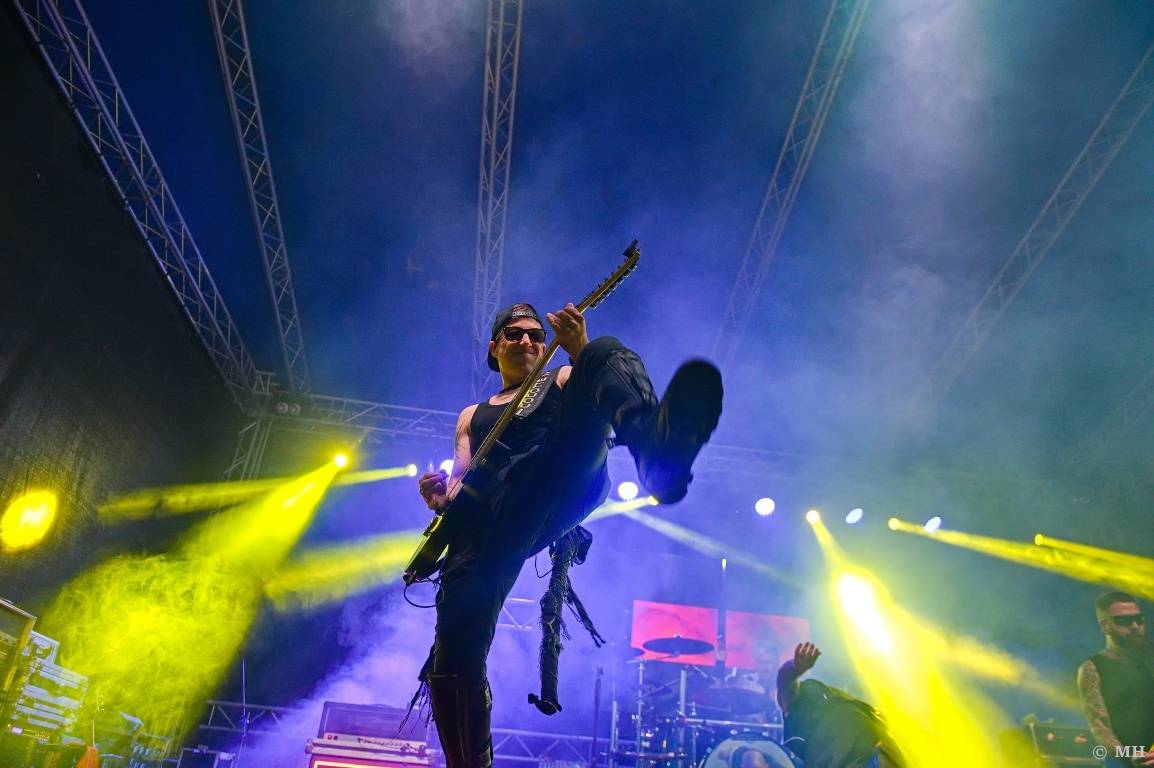 Rockové léto na Mži slavilo deset let. Festivalu blahopřáli Cocotte Minute, Komunál, De Bill Heads i Septic People