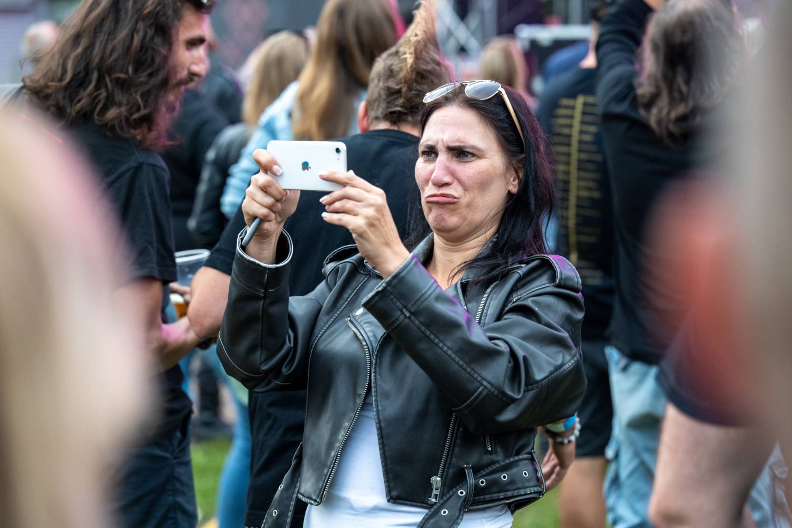 Tři sestry nezastavil ani déšť. V Hořicích pozvali fanoušky na oslavu narozenin do O2 areny