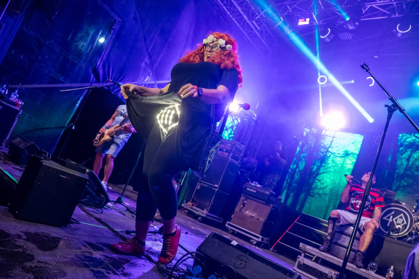 Tři sestry nezastavil ani déšť. V Hořicích pozvali fanoušky na oslavu narozenin do O2 areny