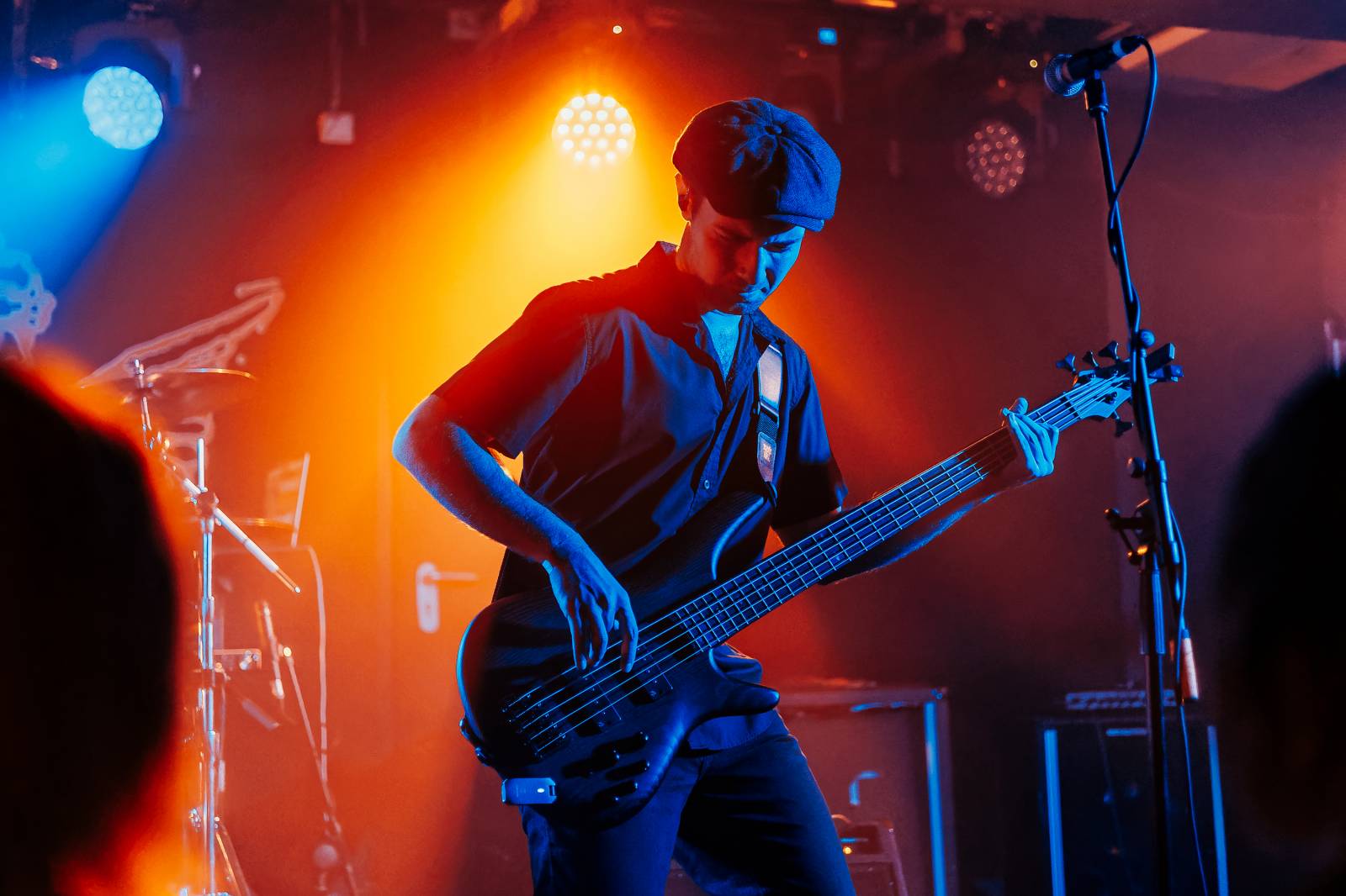 Rock Café hostilo první ročník festivalu StageBound. Zahráli The Agony i The.Swith, kteří se loučili s fanoušky