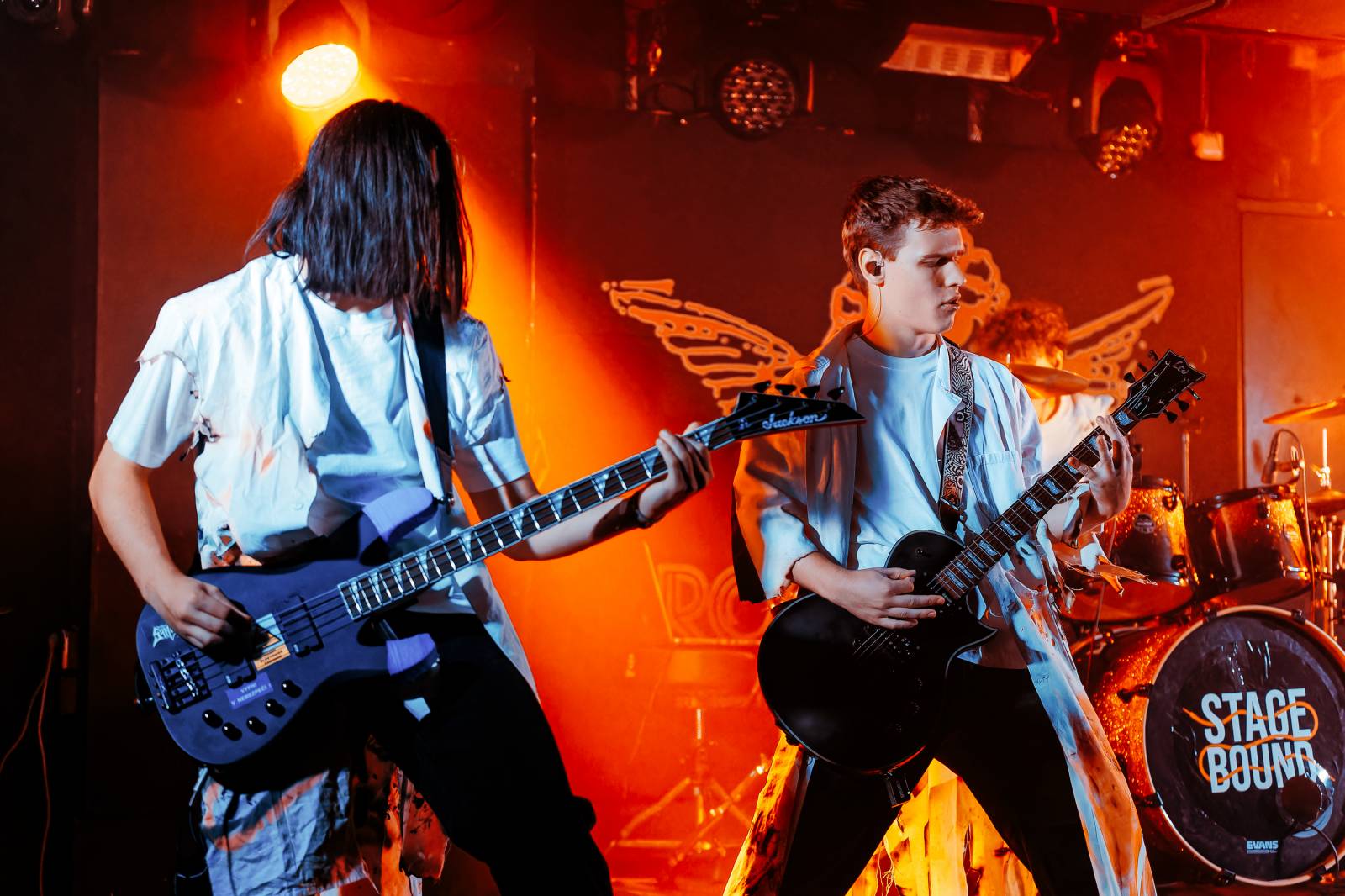 Rock Café hostilo první ročník festivalu StageBound. Zahráli The Agony i The.Swith, kteří se loučili s fanoušky