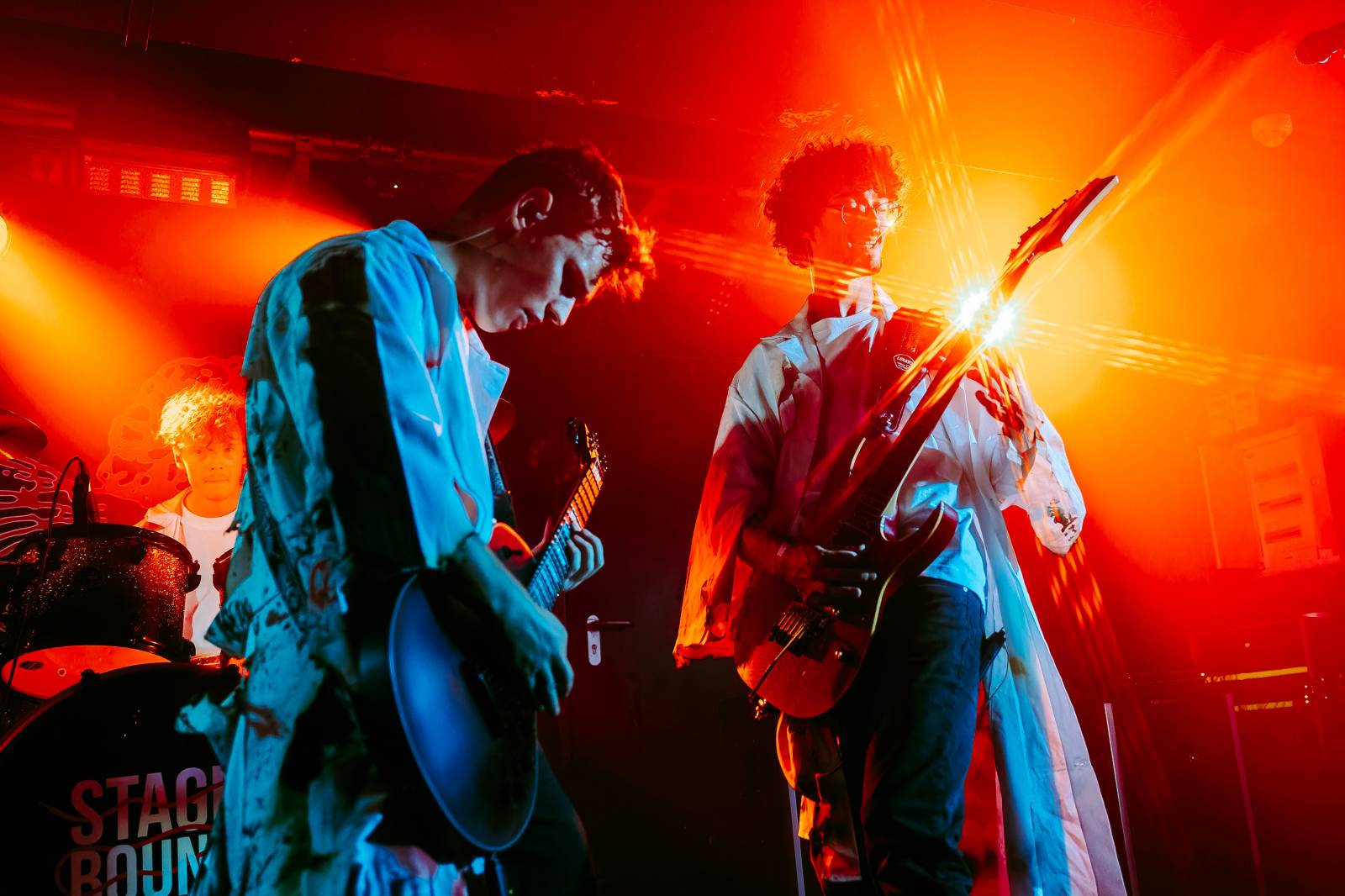 Rock Café hostilo první ročník festivalu StageBound. Zahráli The Agony i The.Swith, kteří se loučili s fanoušky