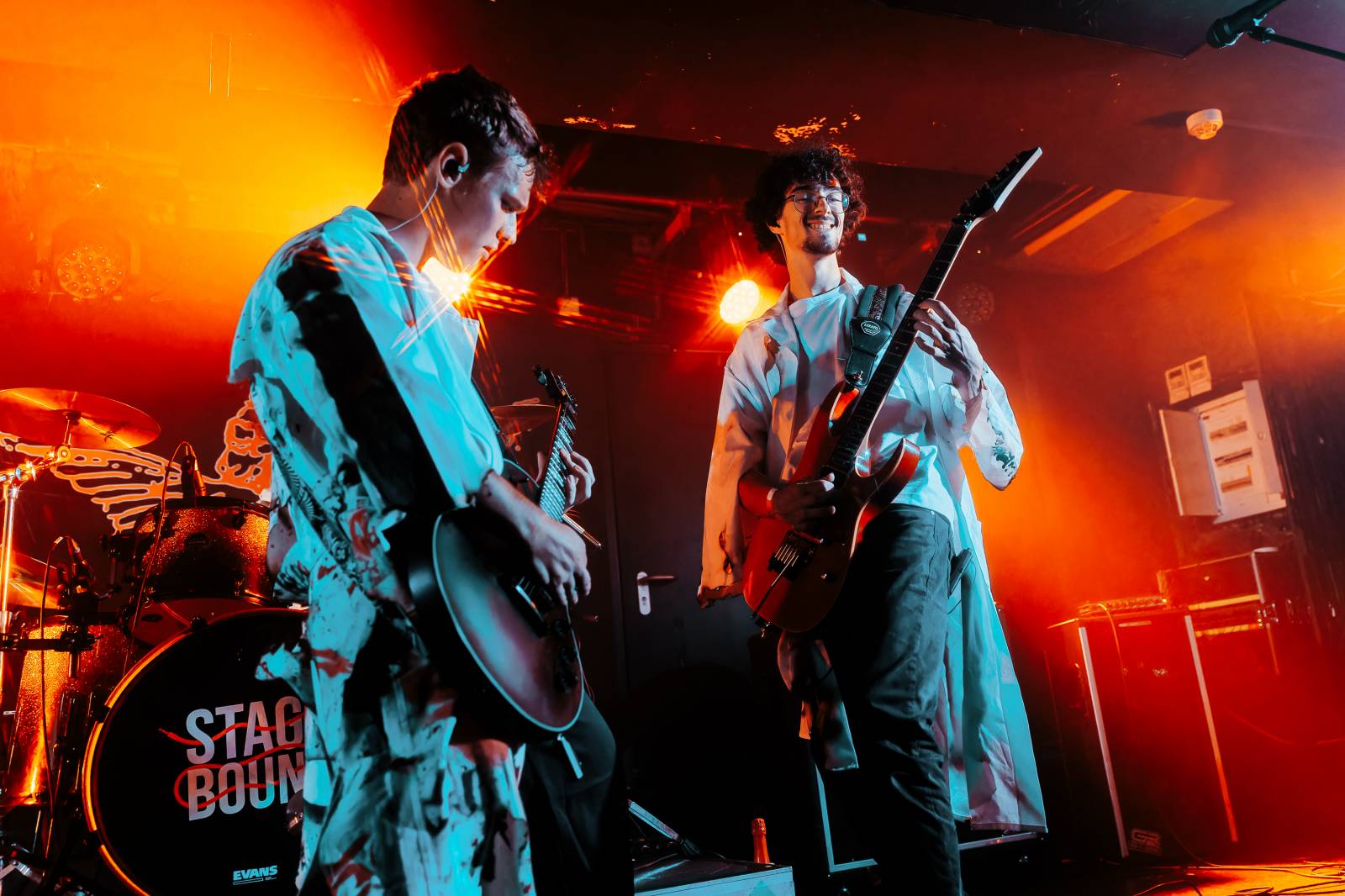 Rock Café hostilo první ročník festivalu StageBound. Zahráli The Agony i The.Swith, kteří se loučili s fanoušky