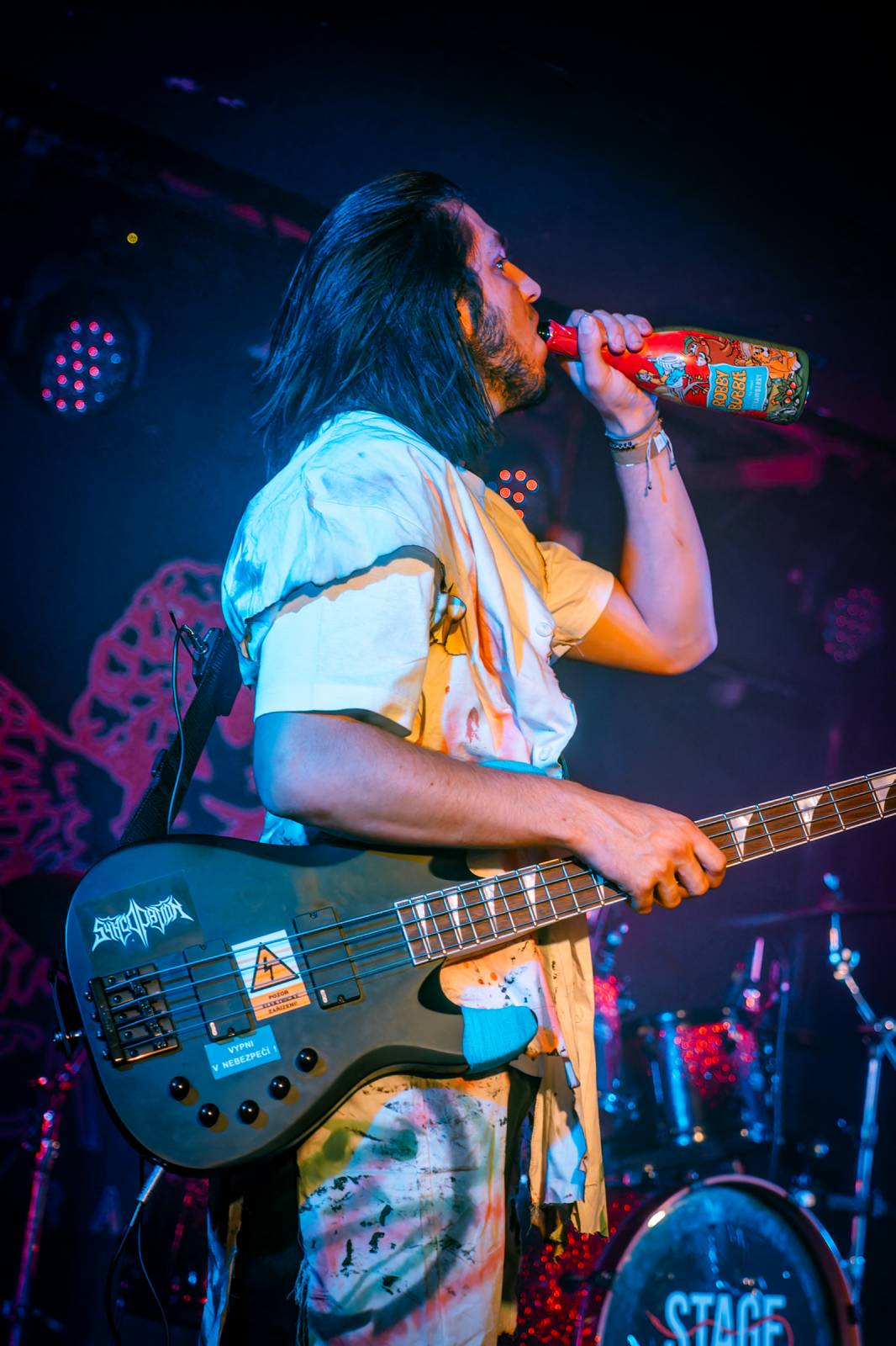 Rock Café hostilo první ročník festivalu StageBound. Zahráli The Agony i The.Swith, kteří se loučili s fanoušky