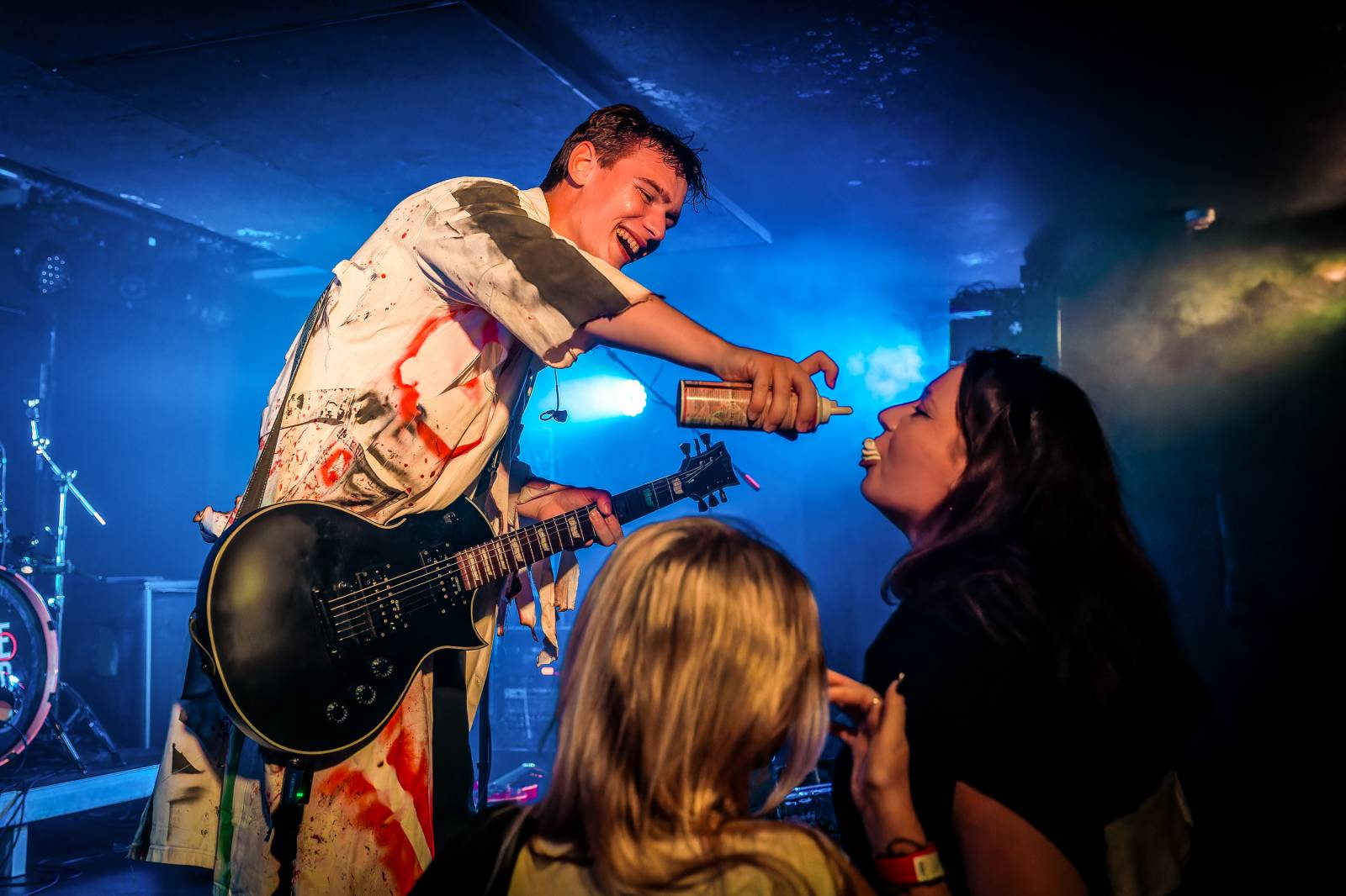 Rock Café hostilo první ročník festivalu StageBound. Zahráli The Agony i The.Swith, kteří se loučili s fanoušky