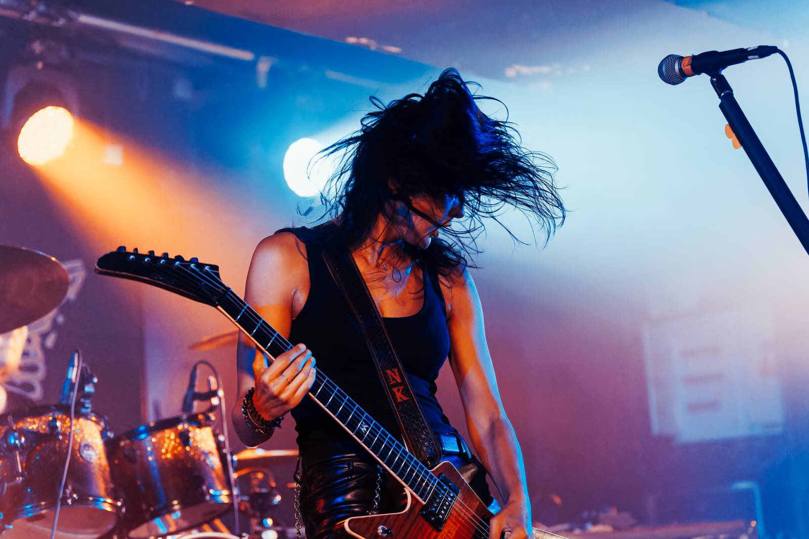 Rock Café hostilo první ročník festivalu StageBound. Zahráli The Agony i The.Swith, kteří se loučili s fanoušky