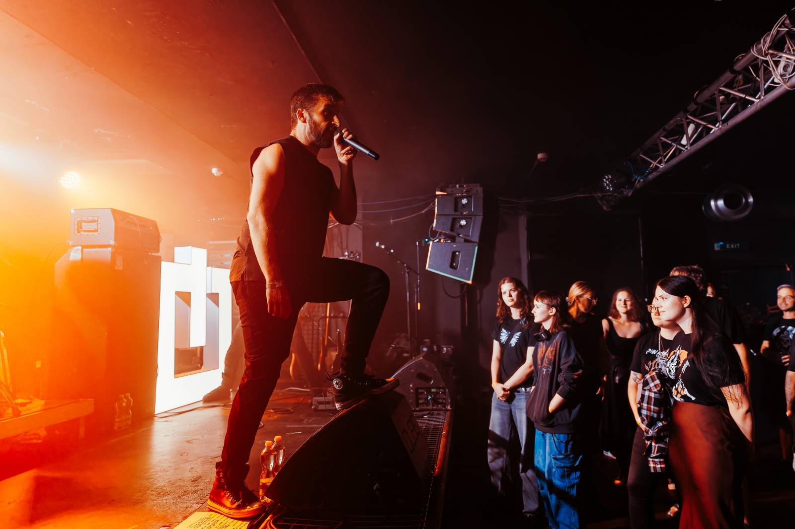 Rock Café hostilo první ročník festivalu StageBound. Zahráli The Agony i The.Swith, kteří se loučili s fanoušky