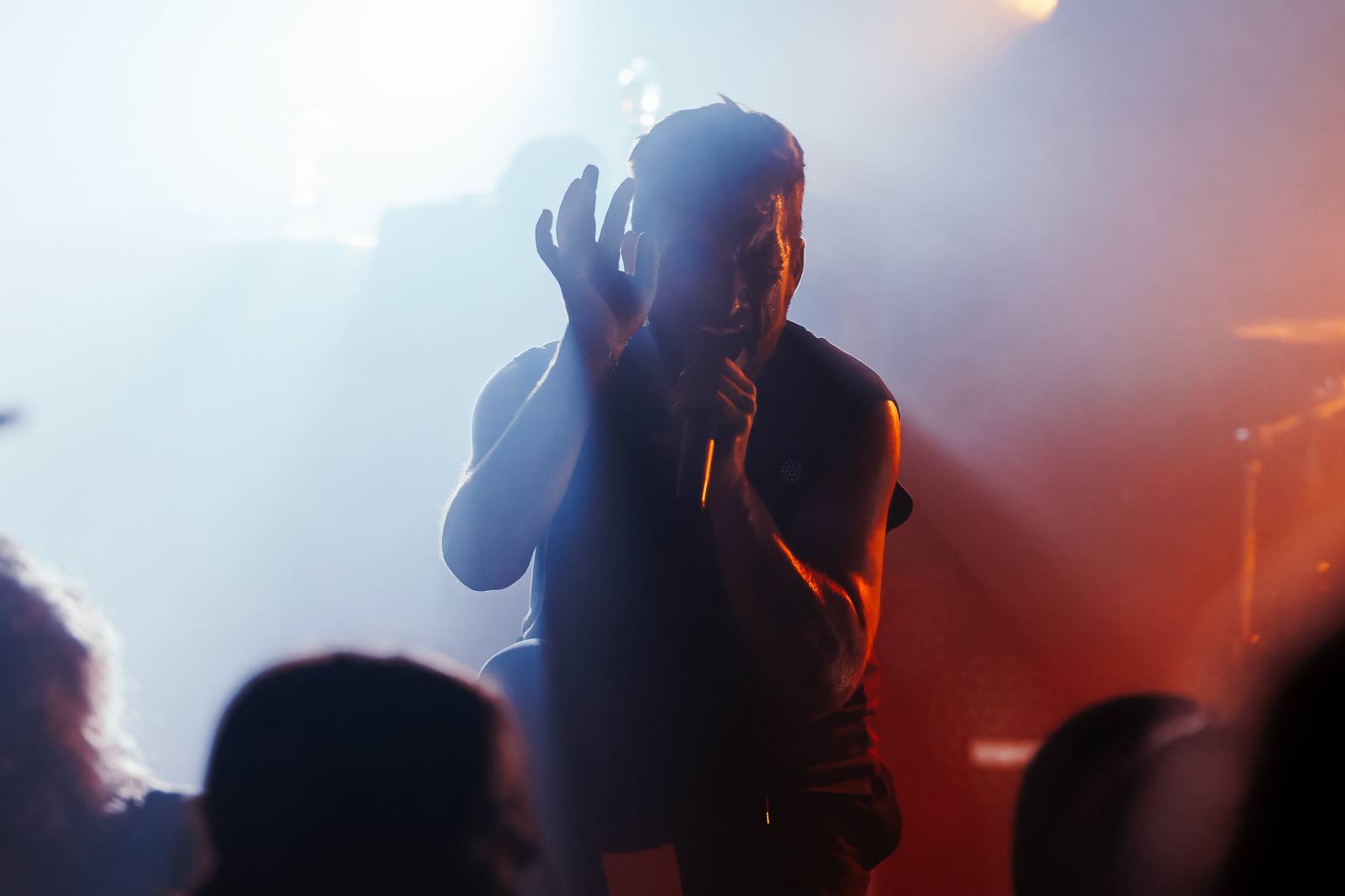 Rock Café hostilo první ročník festivalu StageBound. Zahráli The Agony i The.Swith, kteří se loučili s fanoušky