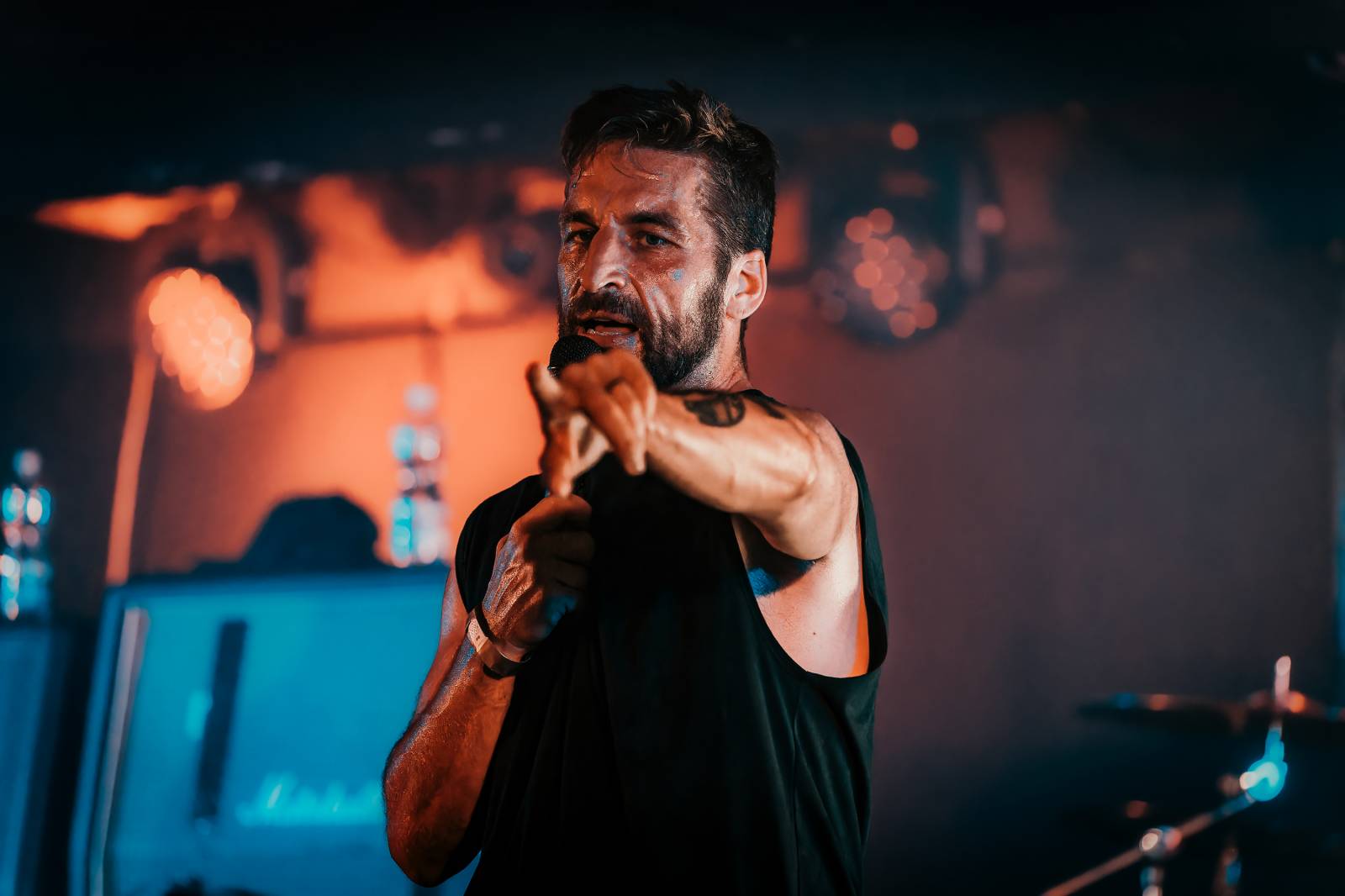 Rock Café hostilo první ročník festivalu StageBound. Zahráli The Agony i The.Swith, kteří se loučili s fanoušky