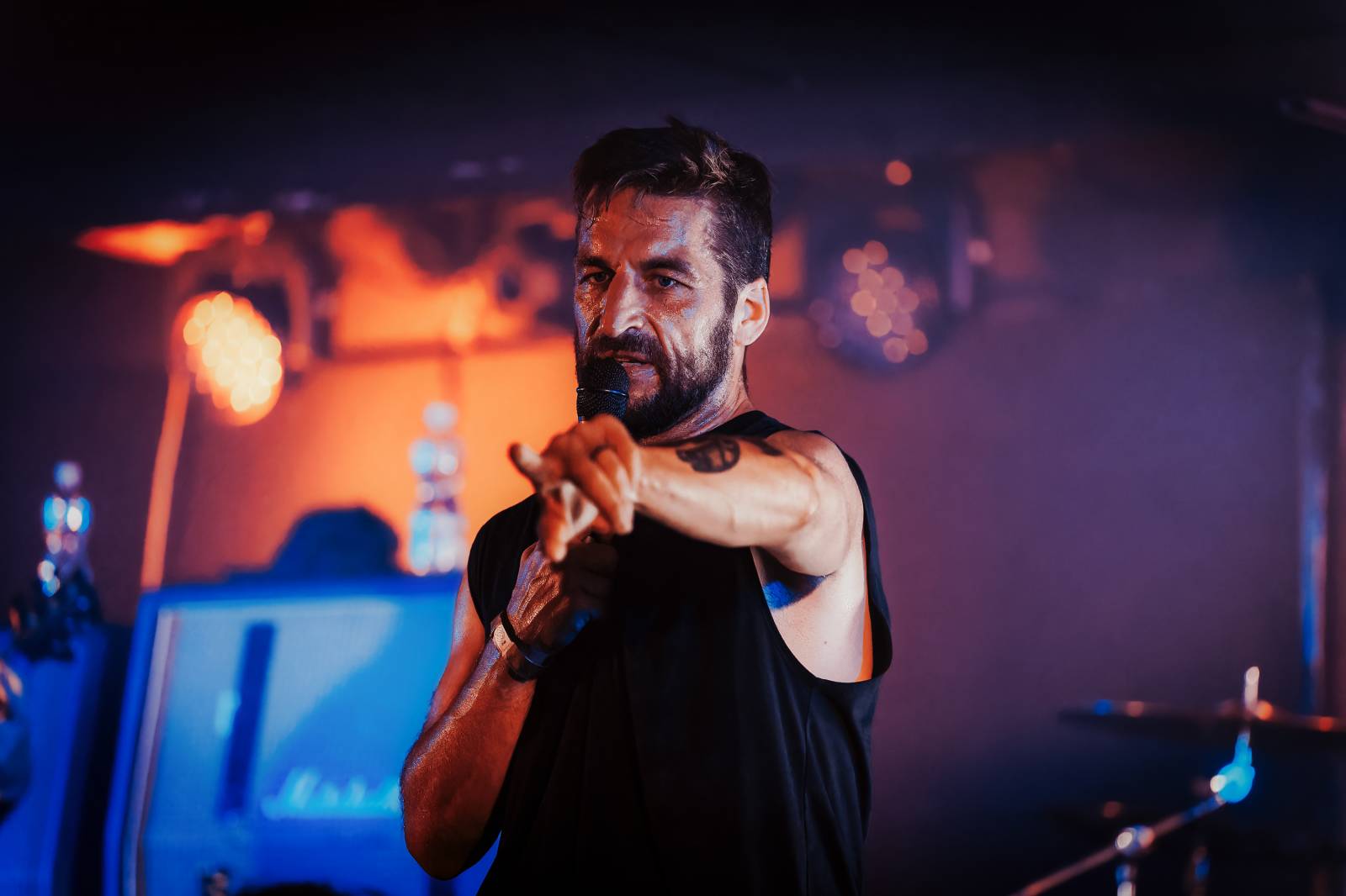 Rock Café hostilo první ročník festivalu StageBound. Zahráli The Agony i The.Swith, kteří se loučili s fanoušky