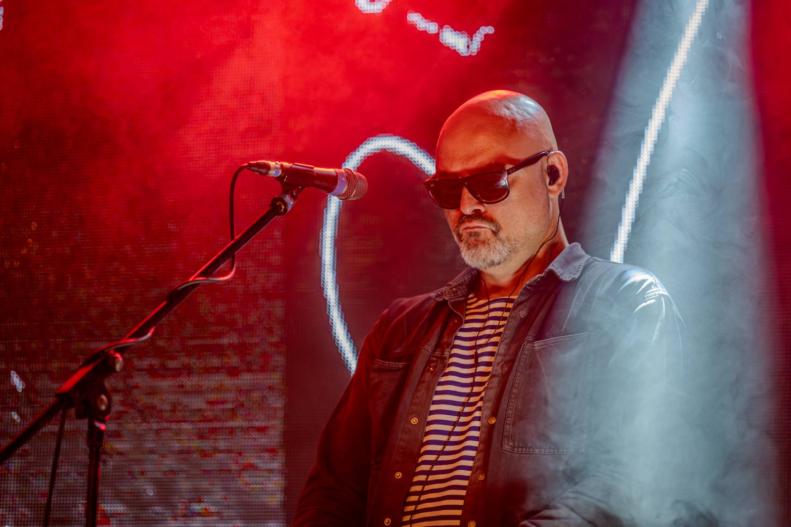 Michal Hrůza pozval fanoušky do Riegrových sadů, dorazila i Klára Vytisková