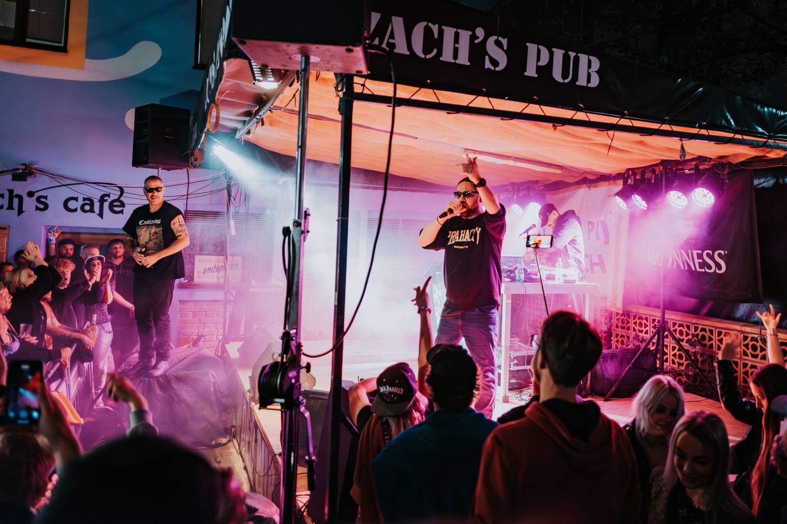 Český rap stárne do krásy, dokázali PSH v plzeňském Zach's Pubu