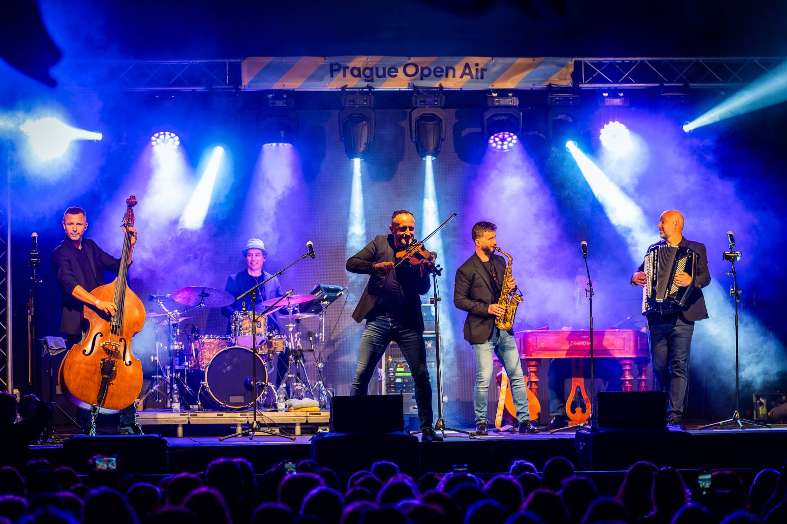 Kandráčovci přivezli do Prahy slovenský folklor, doprovodila je Marianna Železná