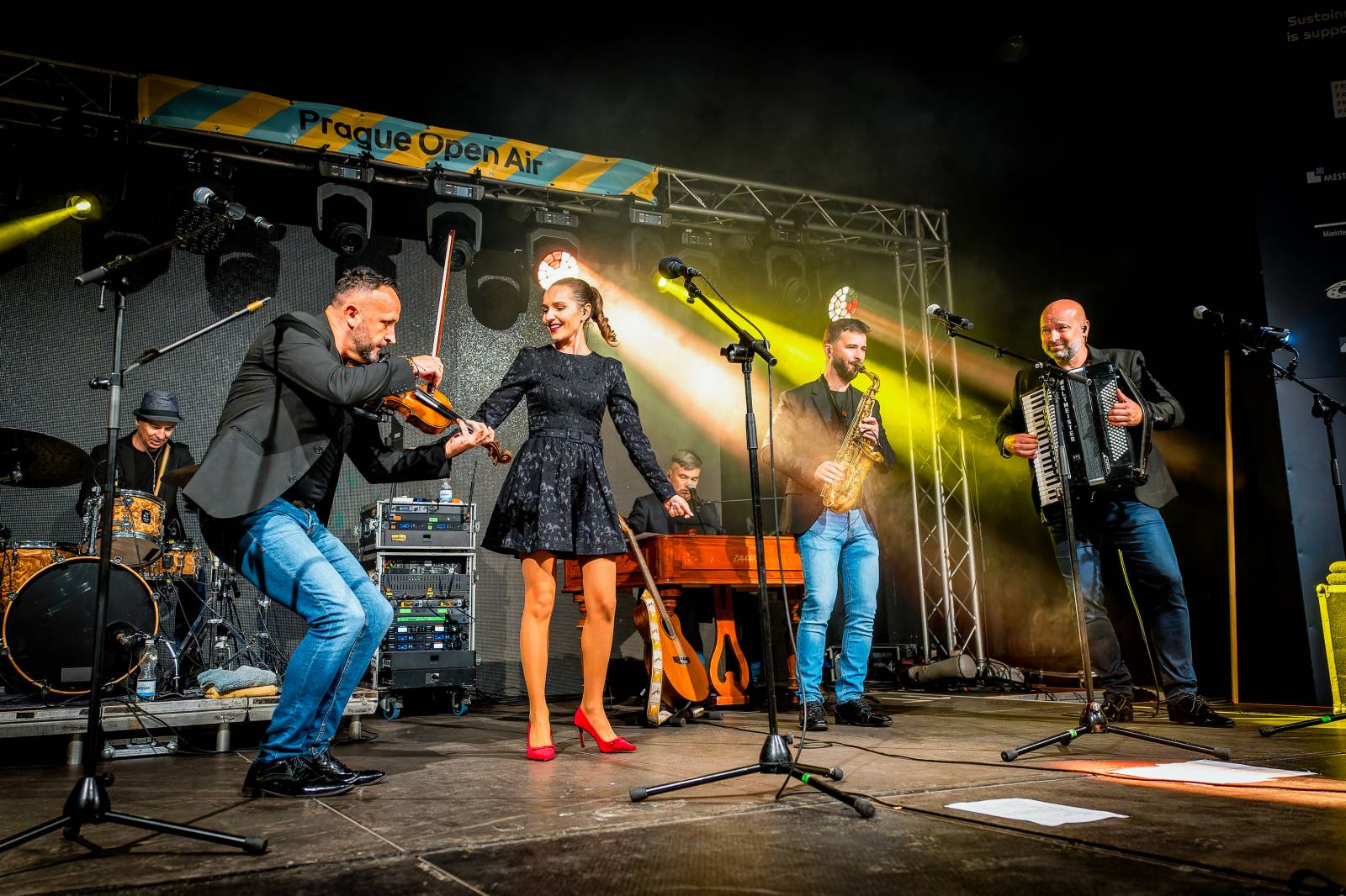 Kandráčovci přivezli do Prahy slovenský folklor, doprovodila je Marianna Železná