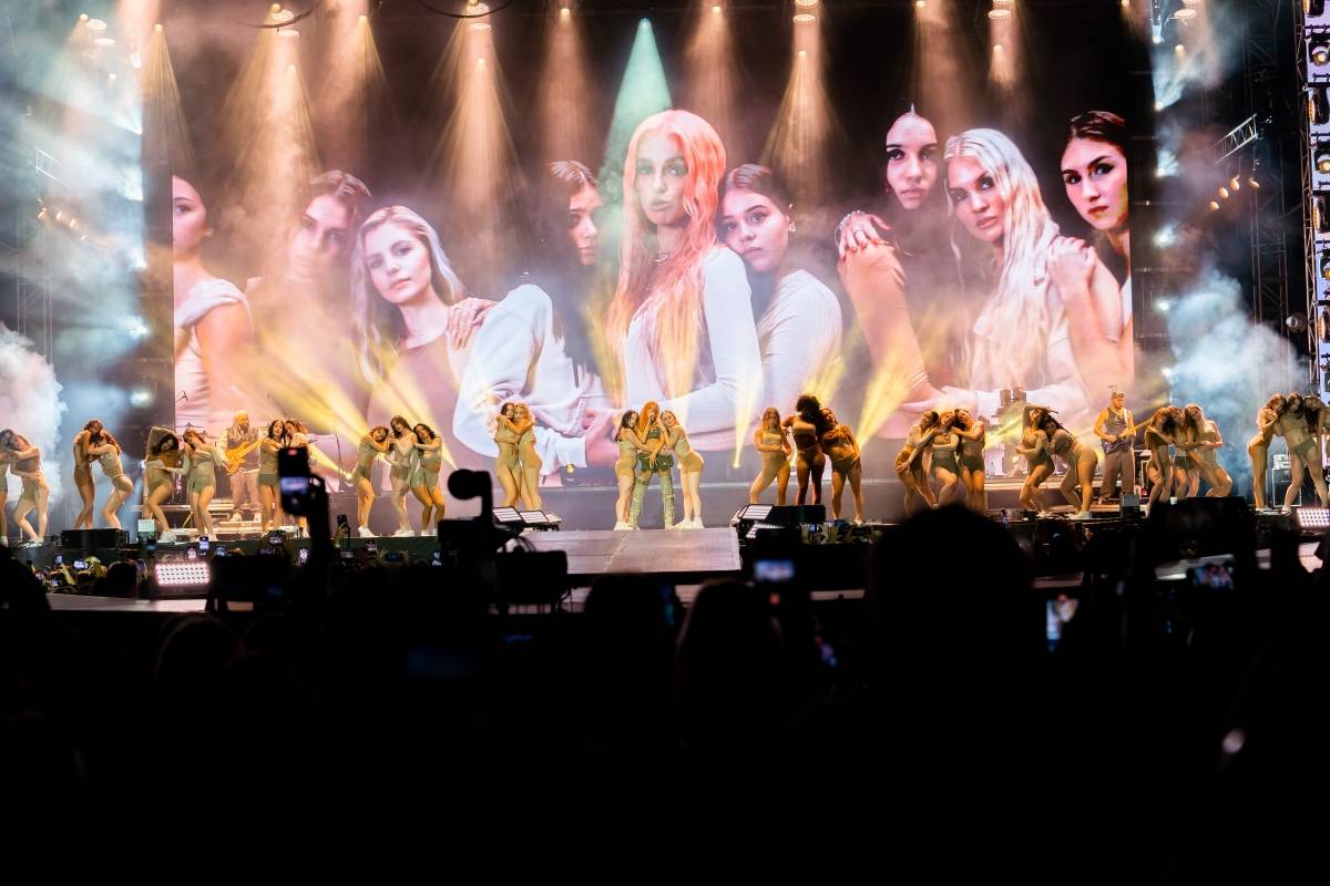 Sima předvedla v Trnavě show světového formátu, dorazili i Ben Cristovao a Ego