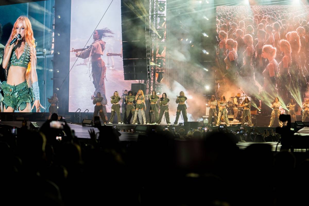 Sima předvedla v Trnavě show světového formátu, dorazili i Ben Cristovao a Ego