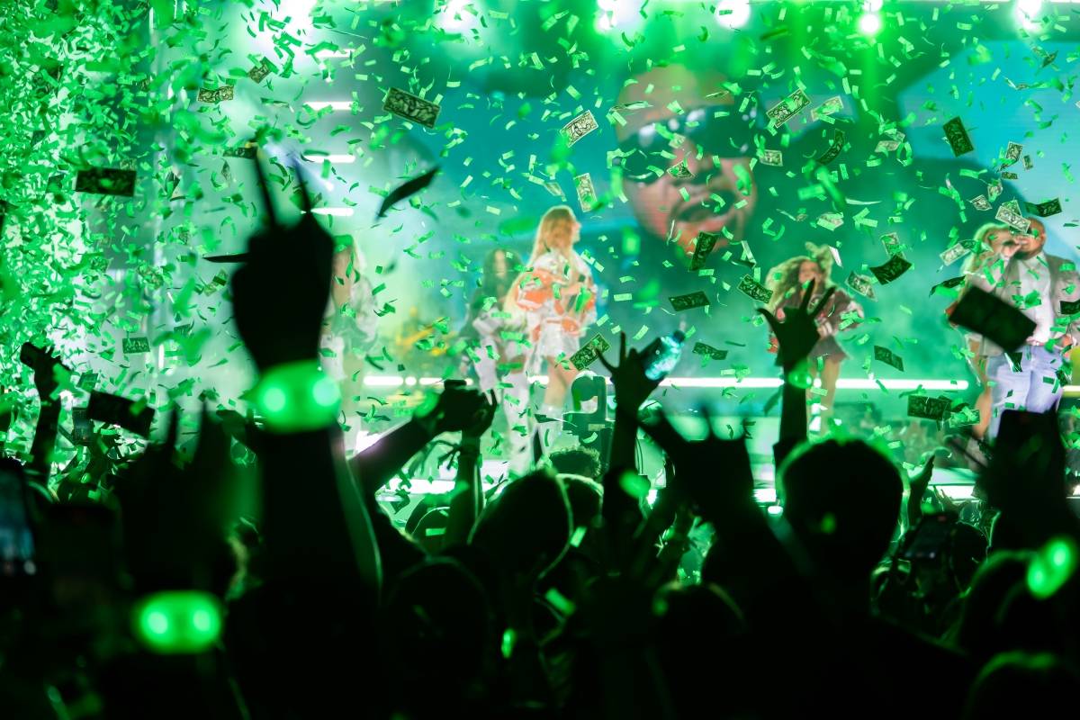 Sima předvedla v Trnavě show světového formátu, dorazili i Ben Cristovao a Ego