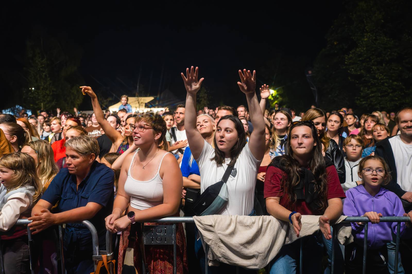 Silný set plný ženské energie a folklóru. Vesna zakončila v Butky Parku Prague Open Air