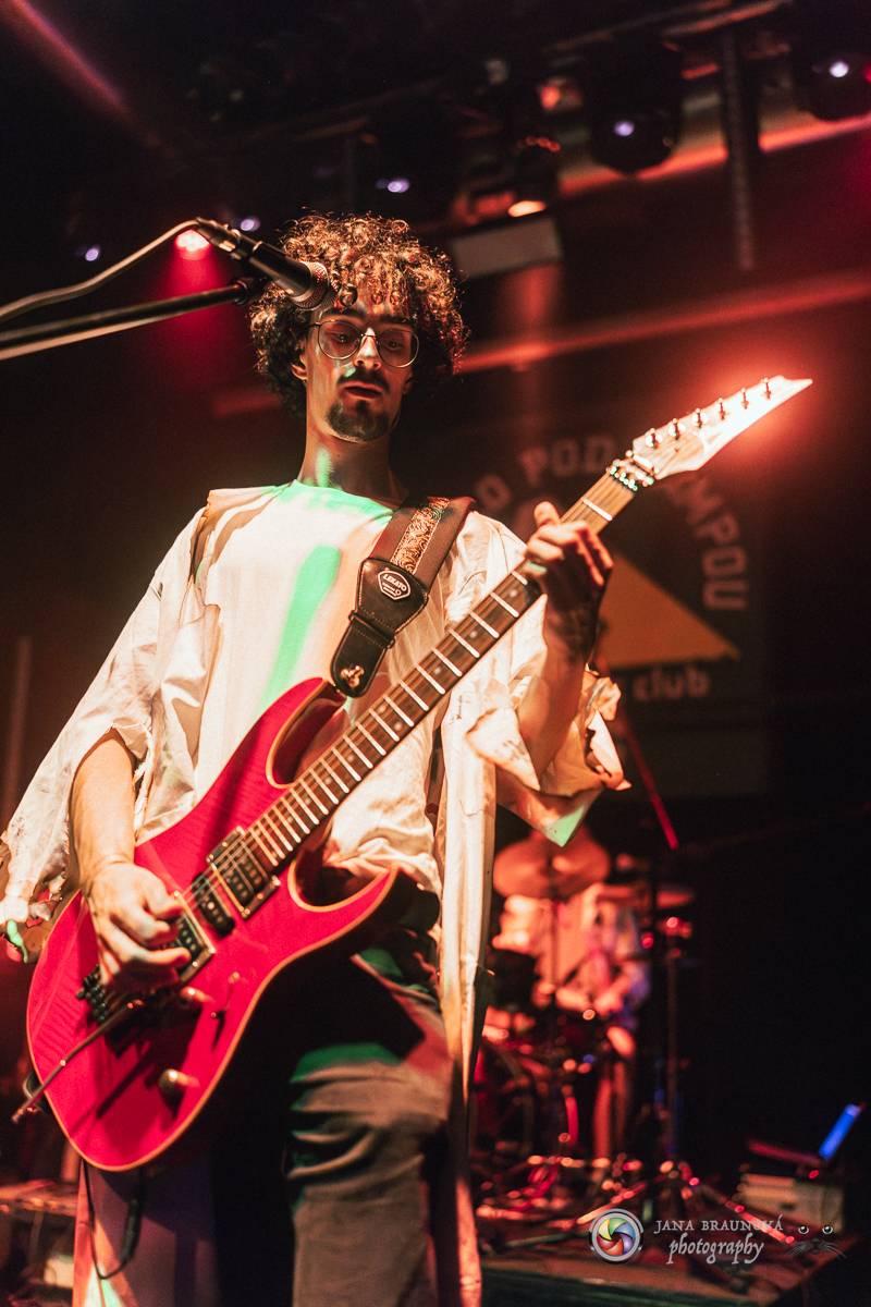 StageBound festival se přesunul do Plzně, v Divadle pod lampou vystoupil Pan Lynx a další