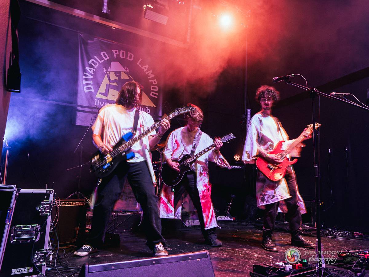 StageBound festival se přesunul do Plzně, v Divadle pod lampou vystoupil Pan Lynx a další