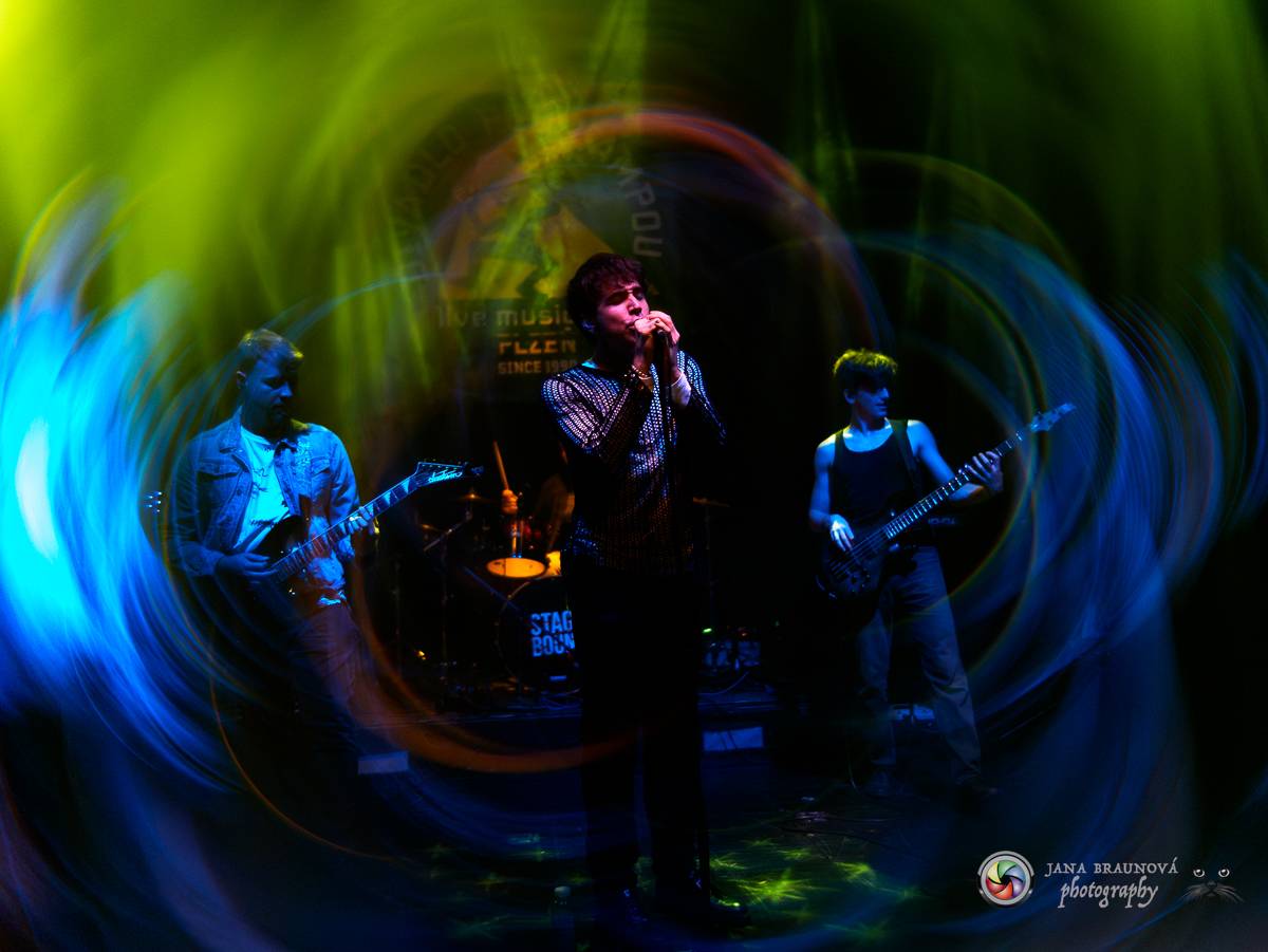 StageBound festival se přesunul do Plzně, v Divadle pod lampou vystoupil Pan Lynx a další