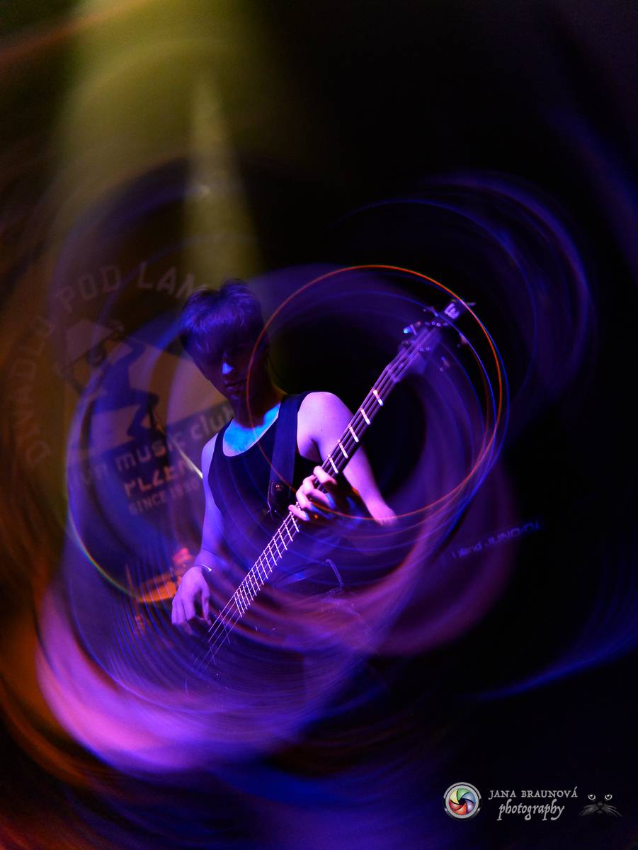 StageBound festival se přesunul do Plzně, v Divadle pod lampou vystoupil Pan Lynx a další