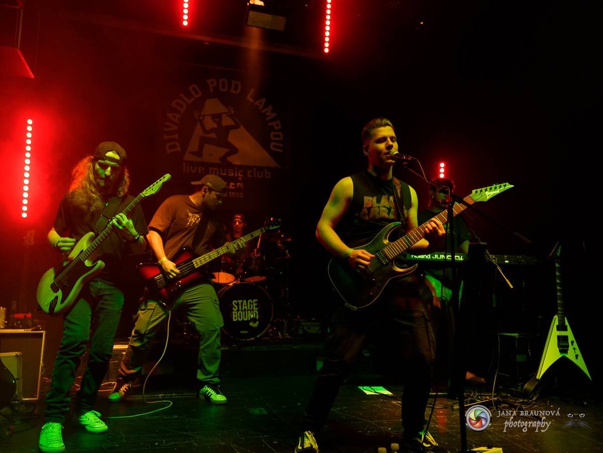 StageBound festival se přesunul do Plzně, v Divadle pod lampou vystoupil Pan Lynx a další