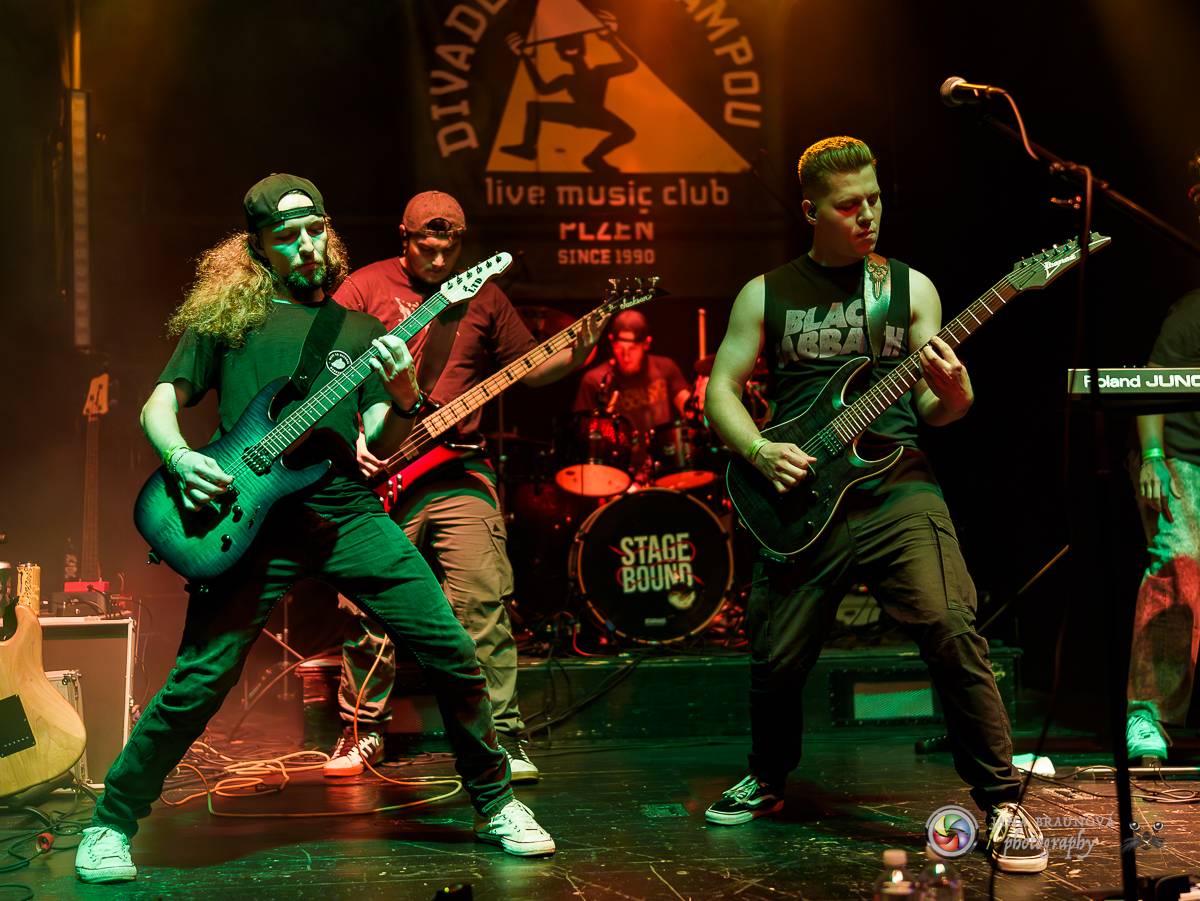 StageBound festival se přesunul do Plzně, v Divadle pod lampou vystoupil Pan Lynx a další