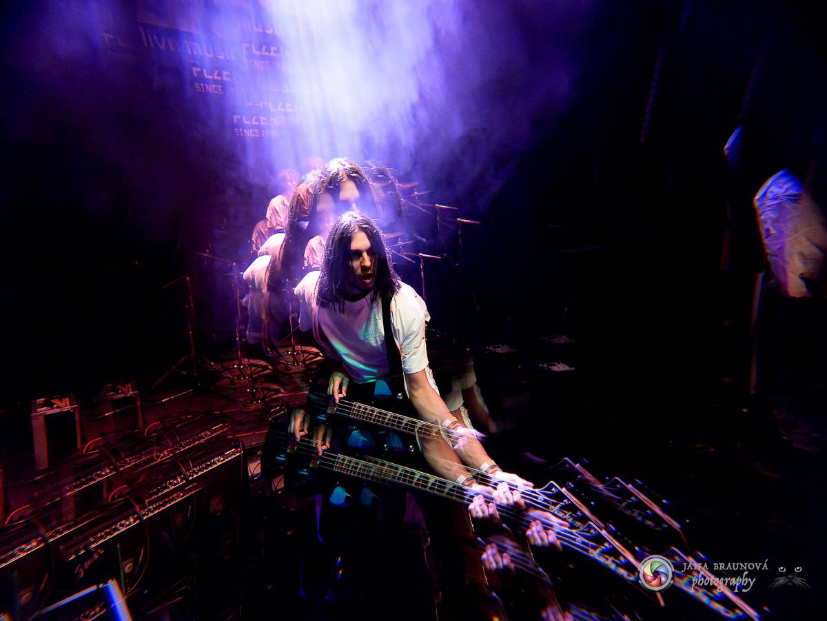 StageBound festival se přesunul do Plzně, v Divadle pod lampou vystoupil Pan Lynx a další