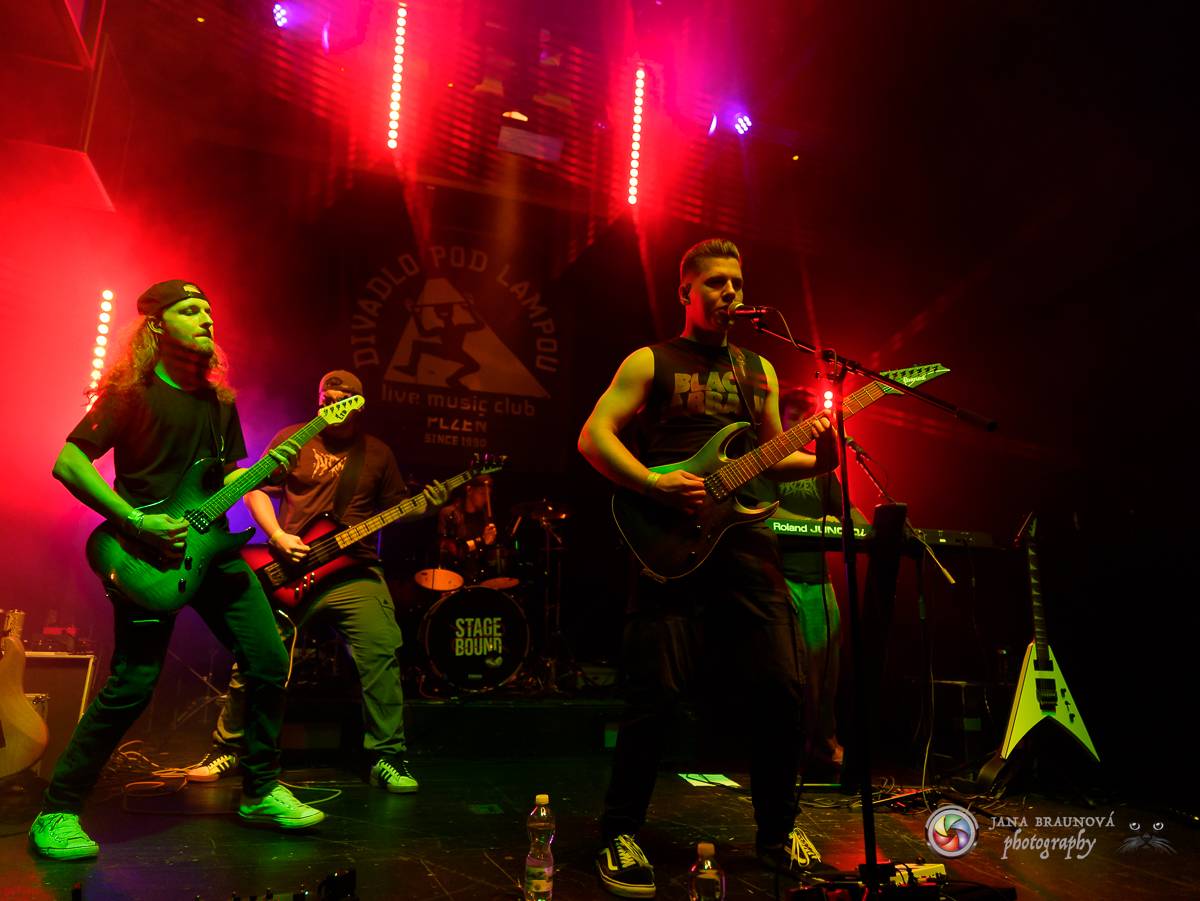 StageBound festival se přesunul do Plzně, v Divadle pod lampou vystoupil Pan Lynx a další